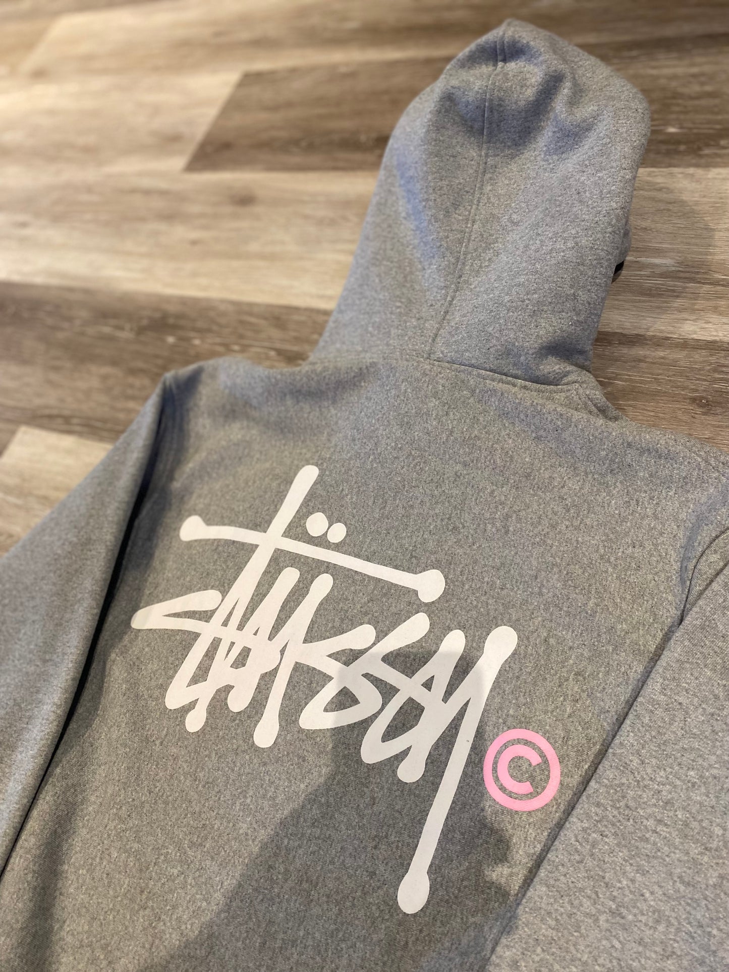 STÜSSY HOODIE - M