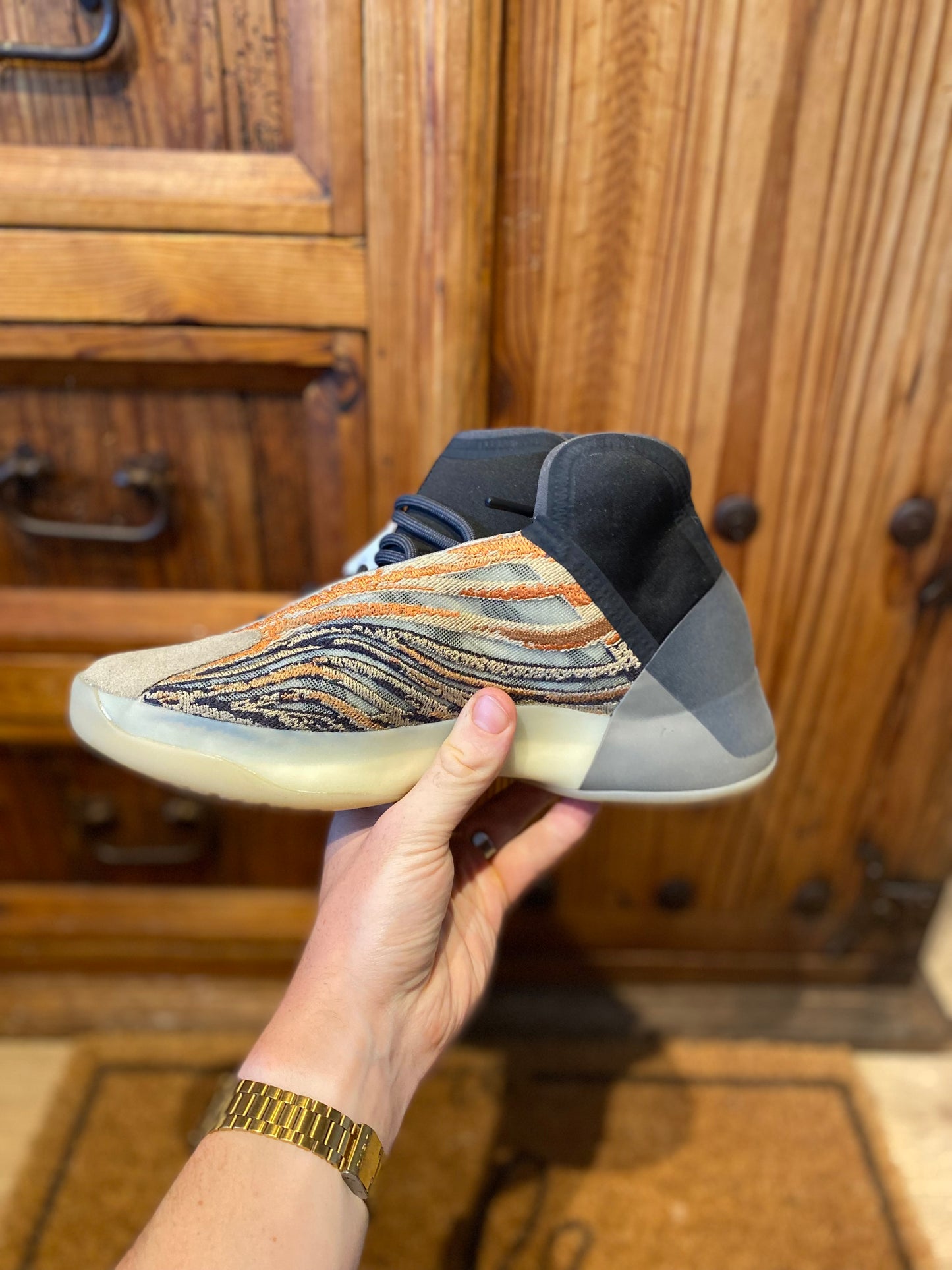 YEEZY QNTM ‘FLASH ORANGE’ - BNWT - UK 8