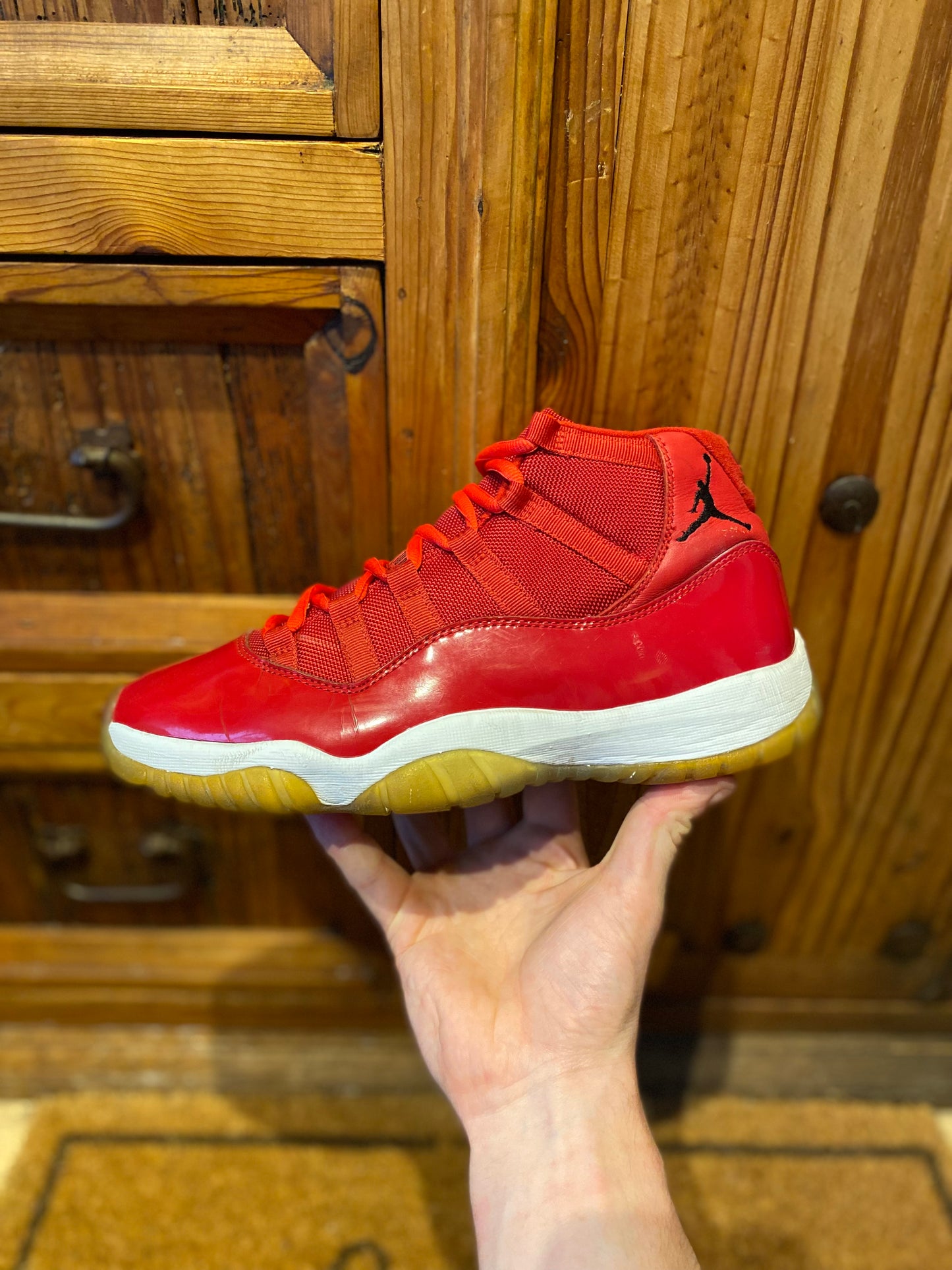JORDAN 11 ‘WIN LIKE 96’ - UK 8