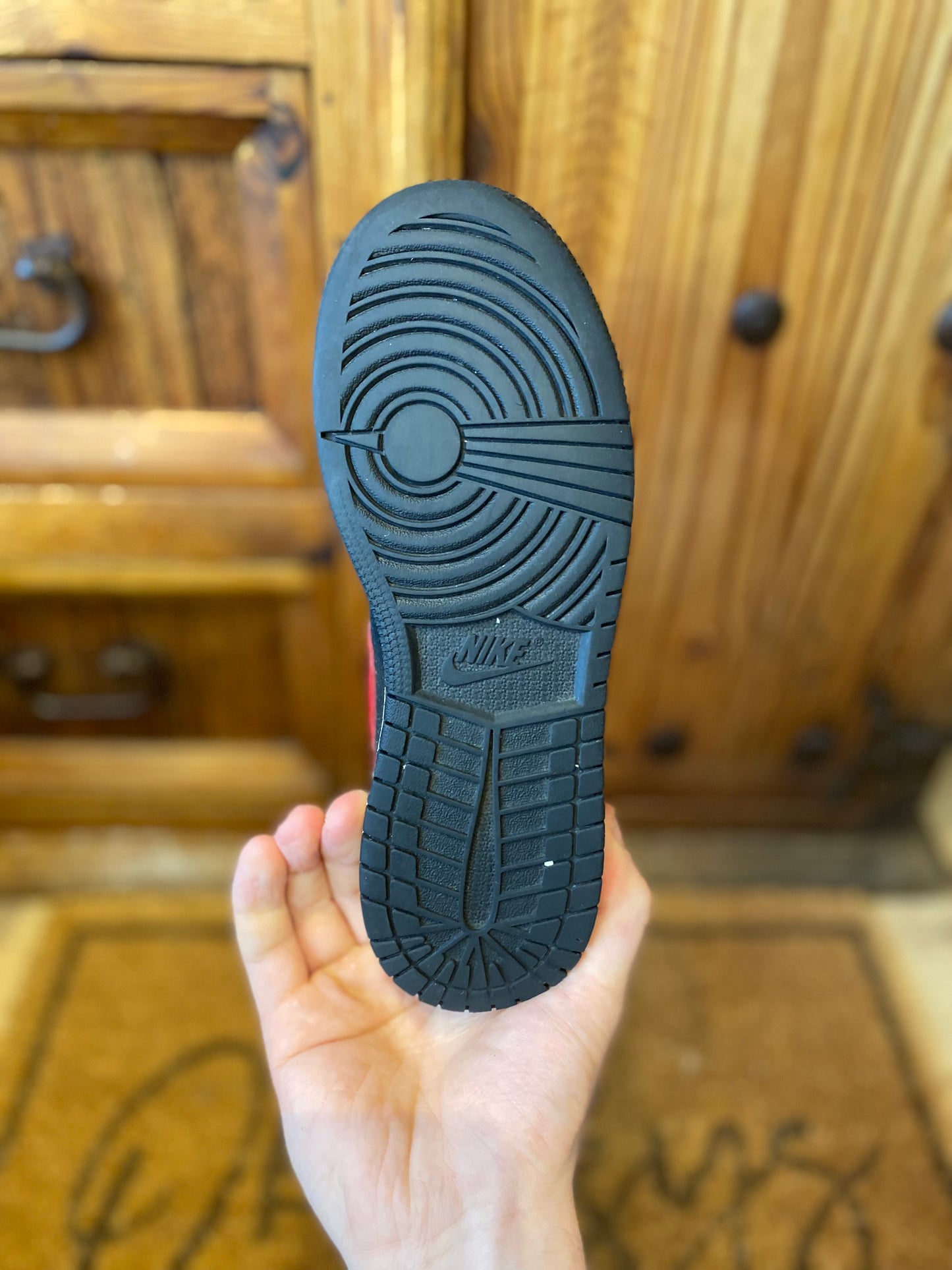 JORDAN 1 MID ‘REVERSE BRED’ - UK 4.5