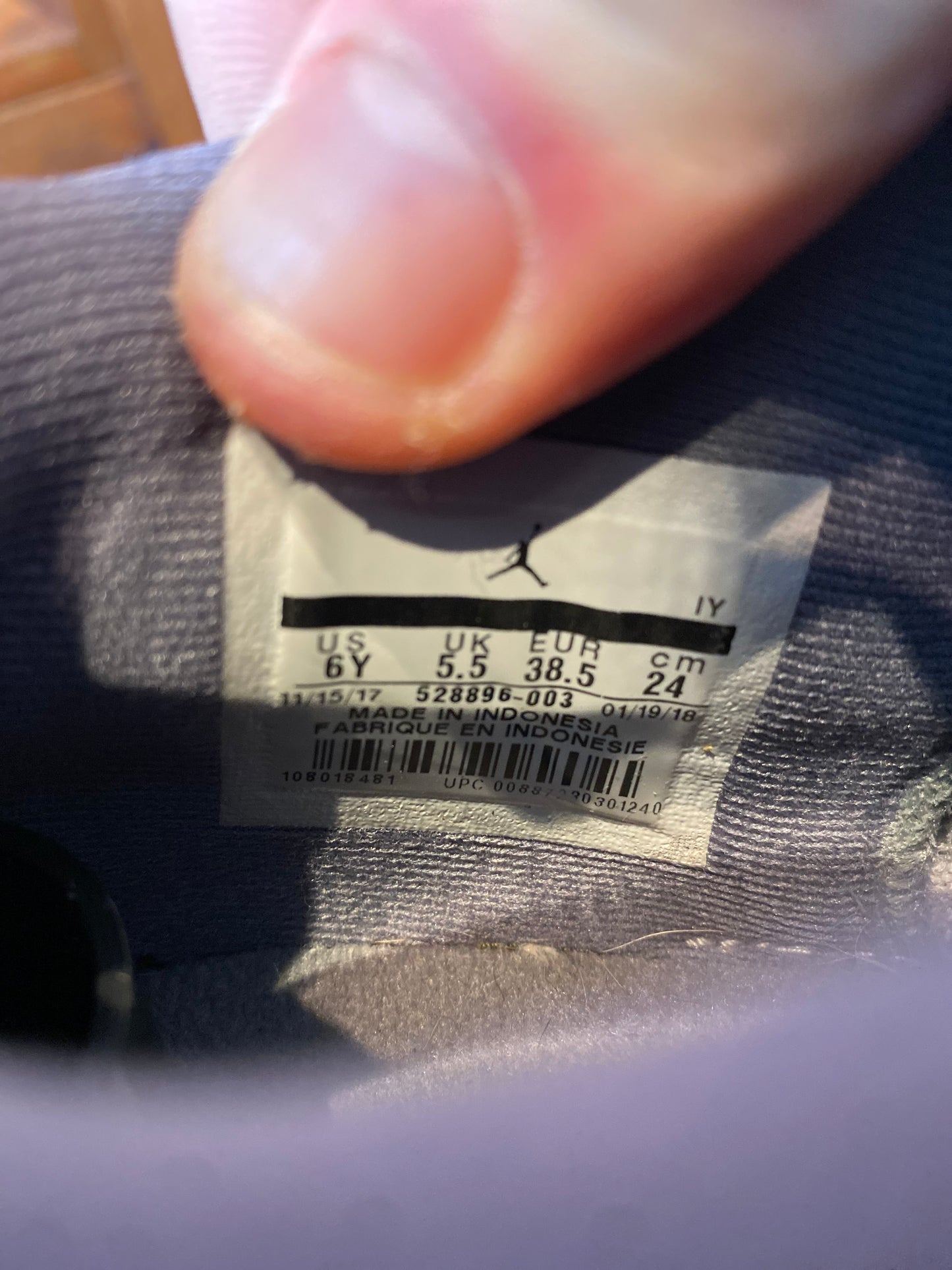 JORDAN 11 LOW ‘COOL GREY’ - UK 5.5