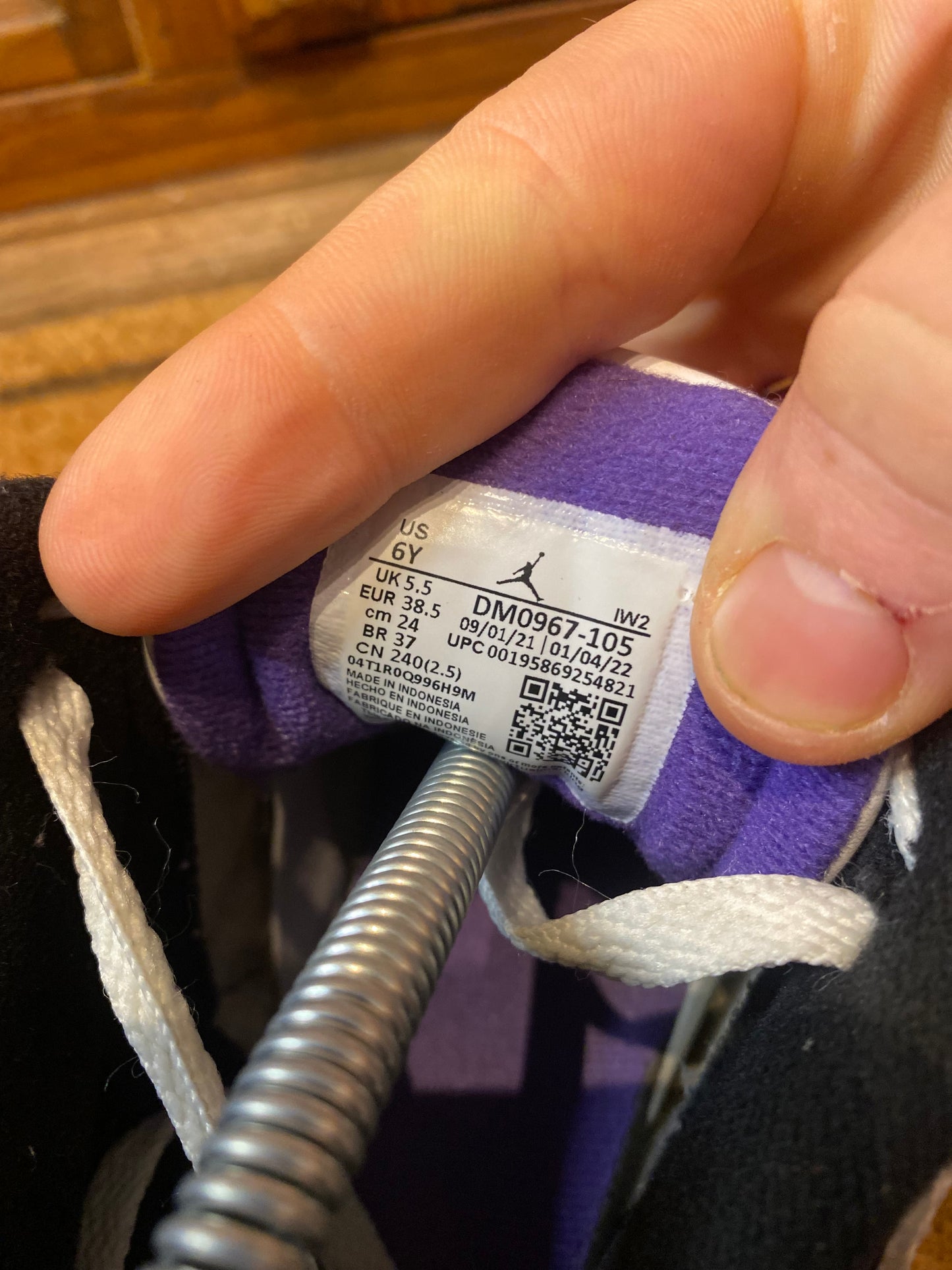JORDAN 3 ‘DARK IRIS - UK 5.5