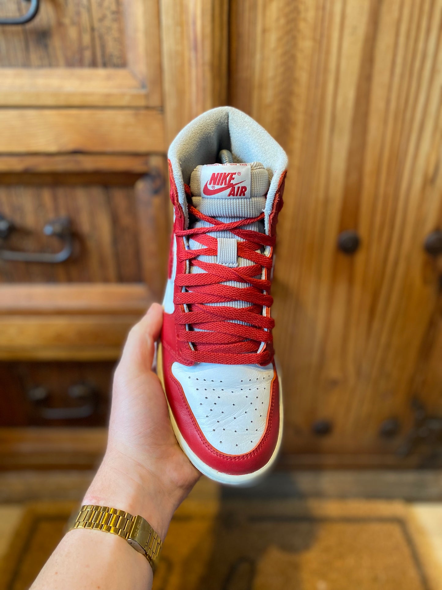 JORDAN 1 HIGH ‘VARSITY RED’ - UK 5.5