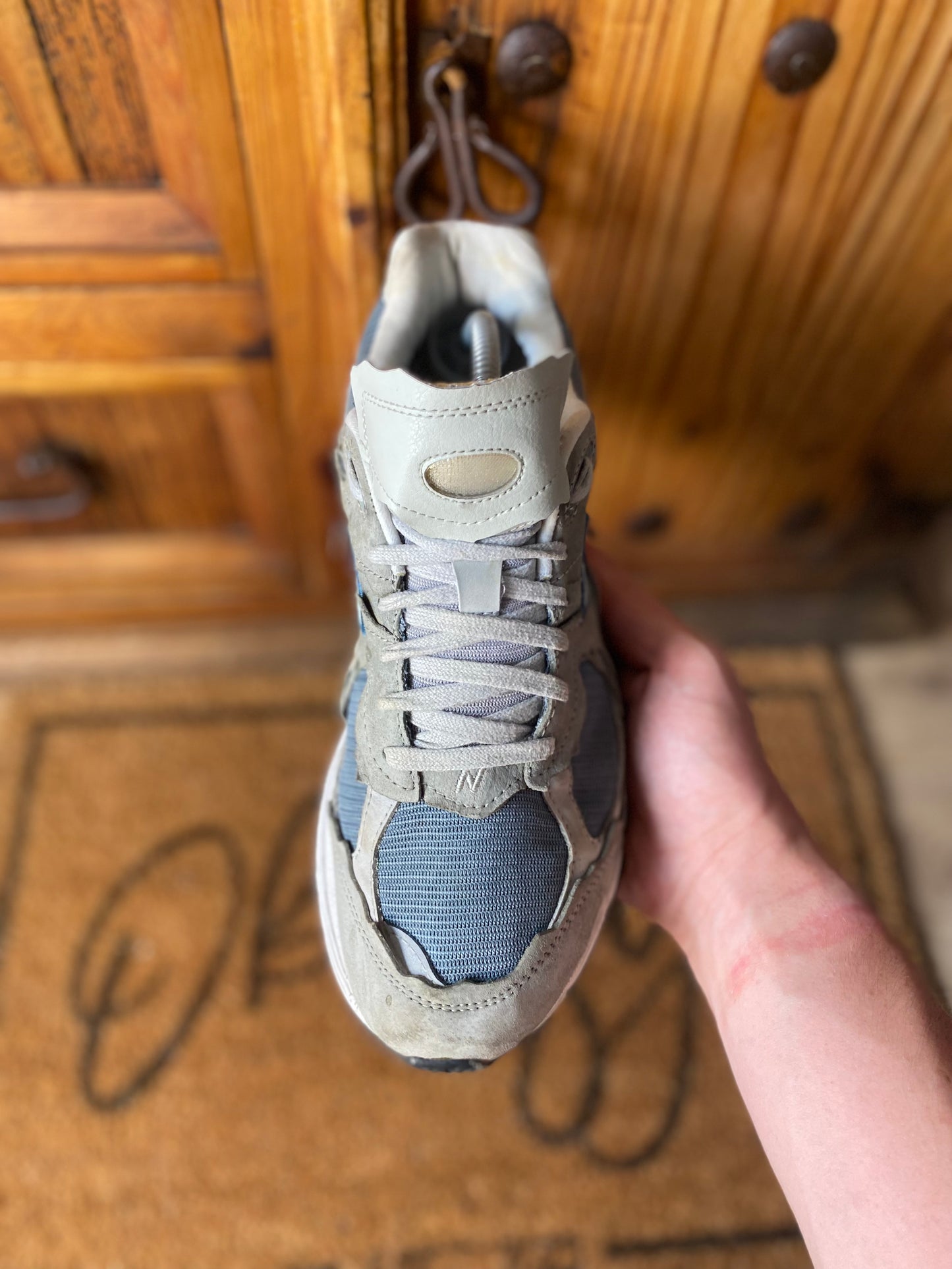 NEW BALANCE 2002R PROTECTION PACK ‘MIRAGE GREY’ - UK 9