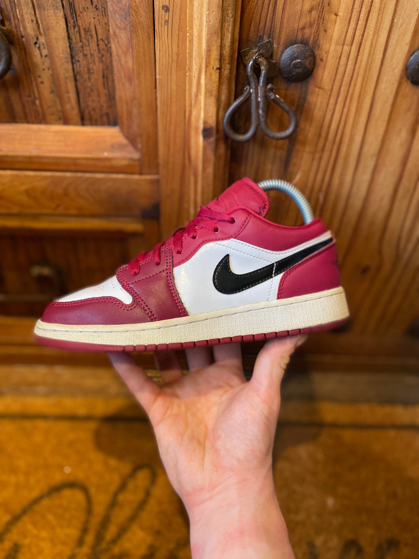 JORDAN 1 LOW ‘NOBLE RED’ - UK 5