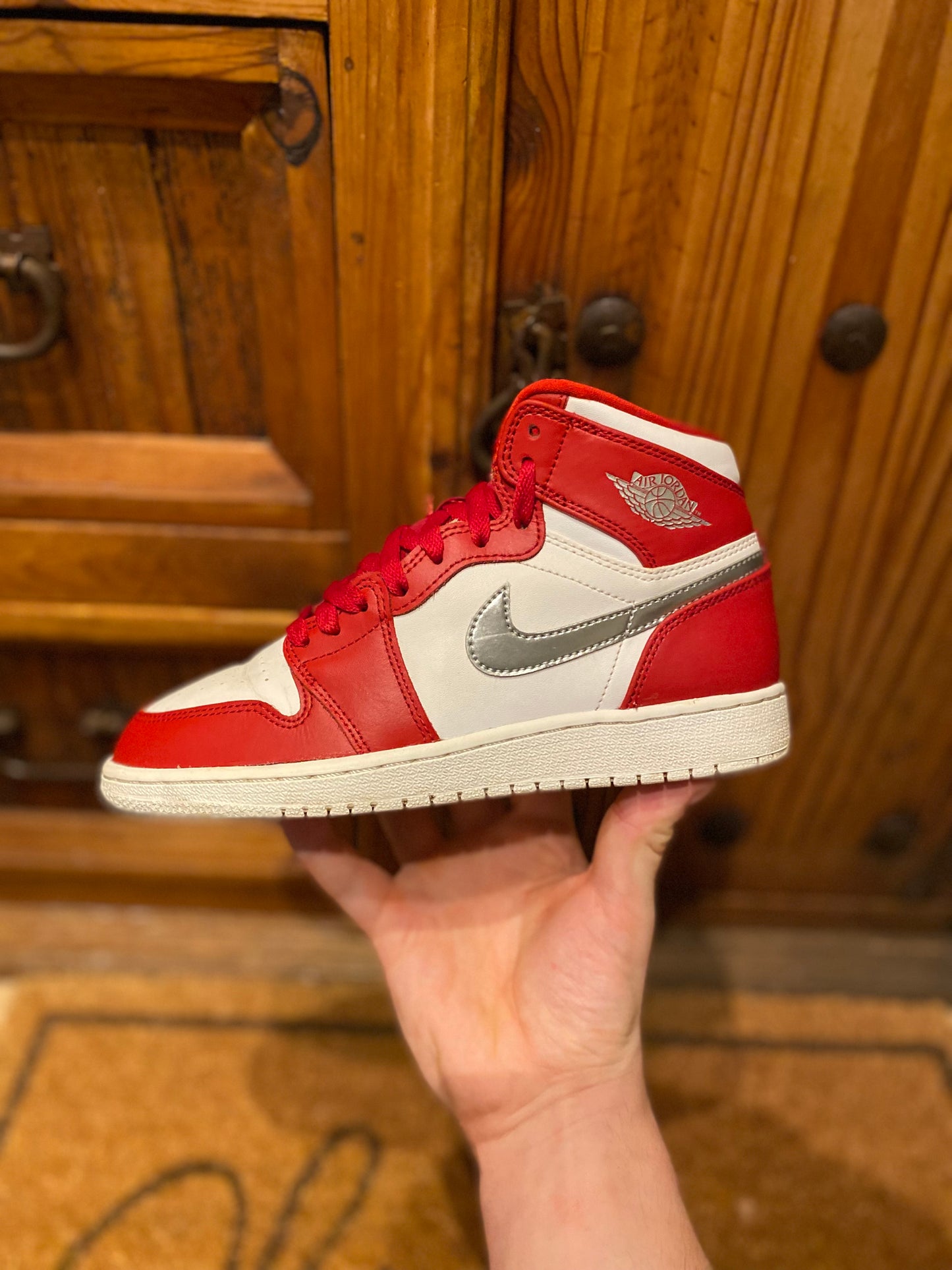 JORDAN 1 HIGH ‘SILVER MEDAL’ - UK 4
