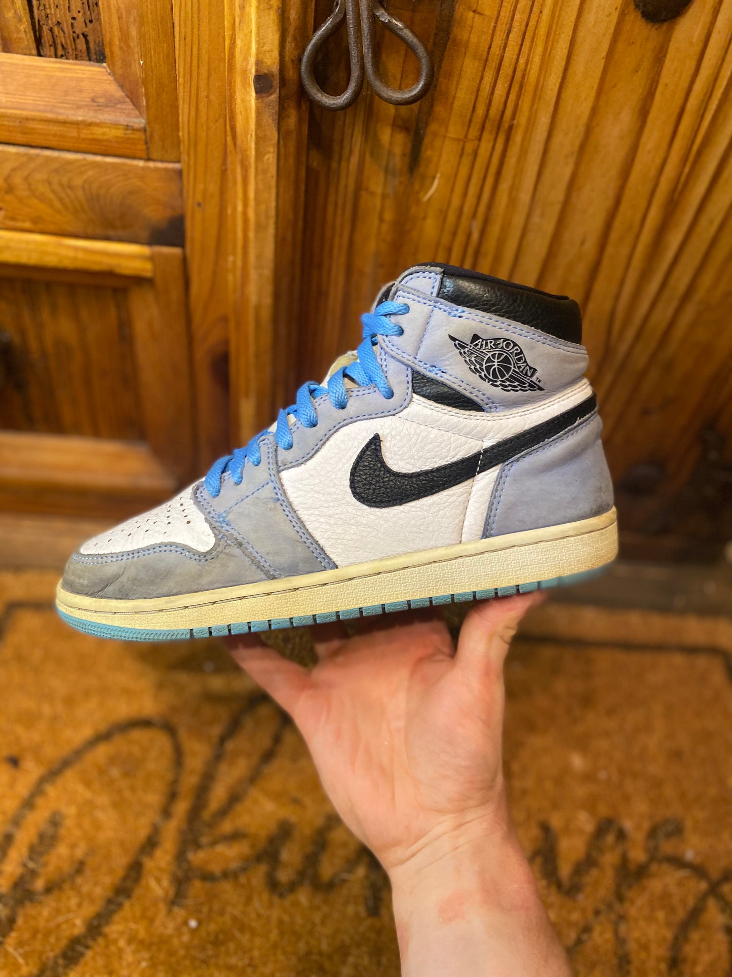 JORDAN 1 HIGH ‘UNIVERSITY BLUE’ - UK 7