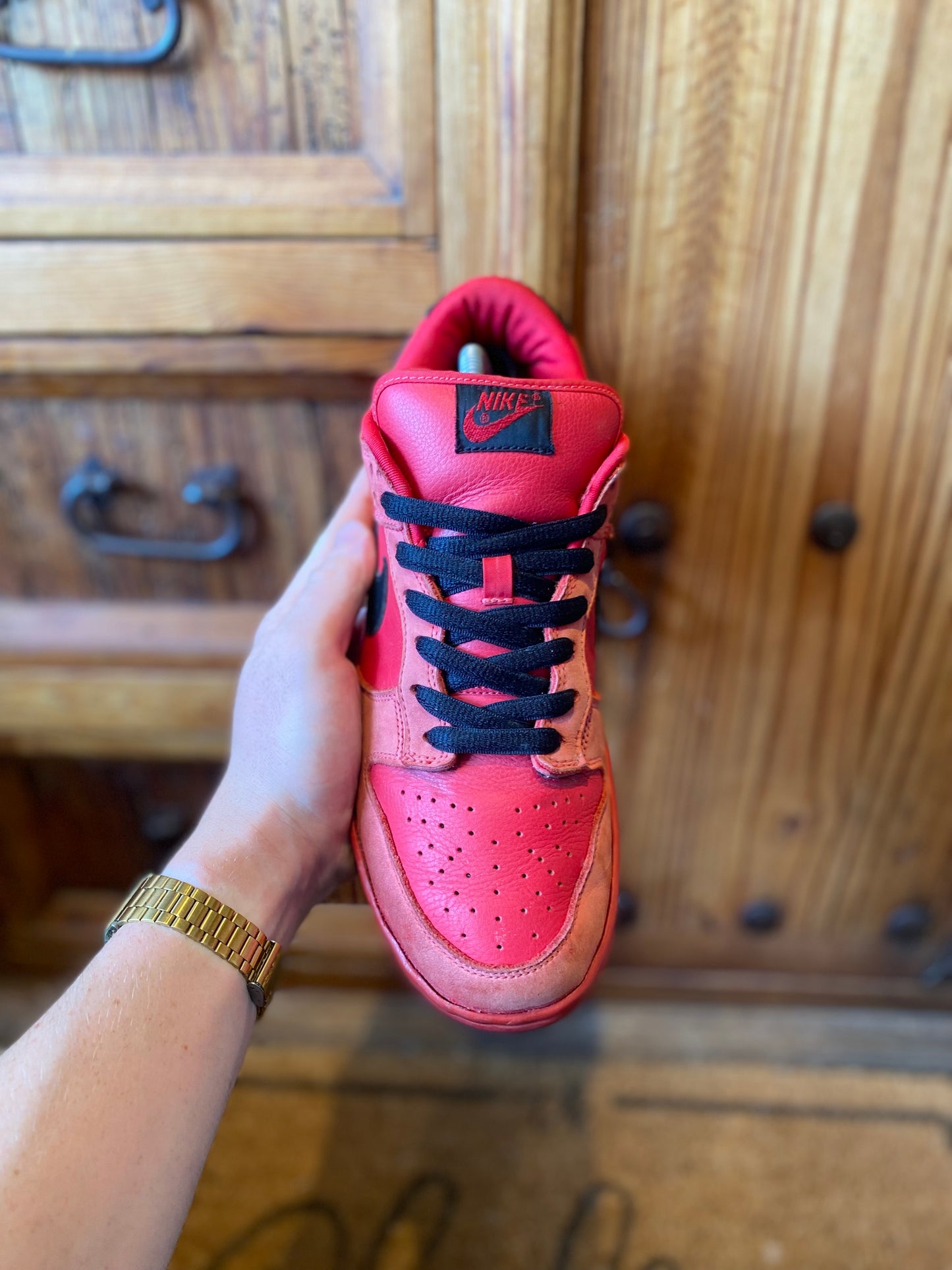 NIKE SB DUNK LOW ‘PURE BLOOD’ - 2003 *RARE* - UK 9.5