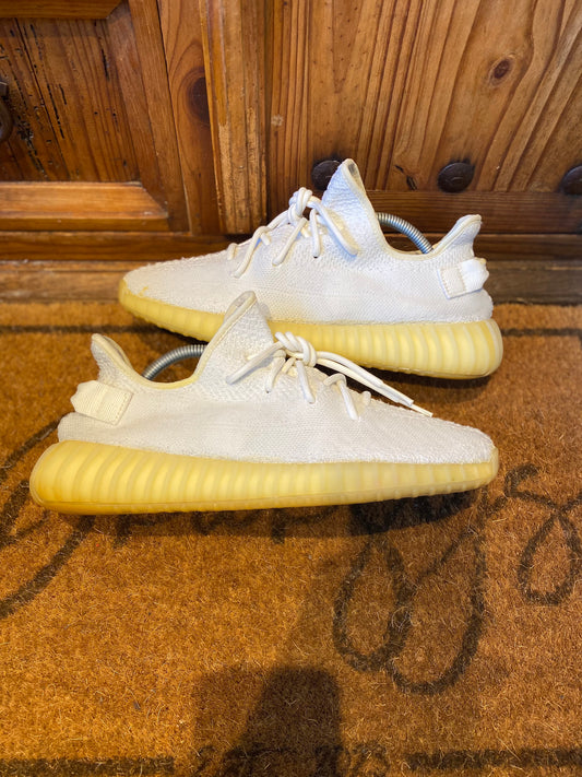 YEEZY BOOST 350 V2 ‘CREAM’ - UK 9.5