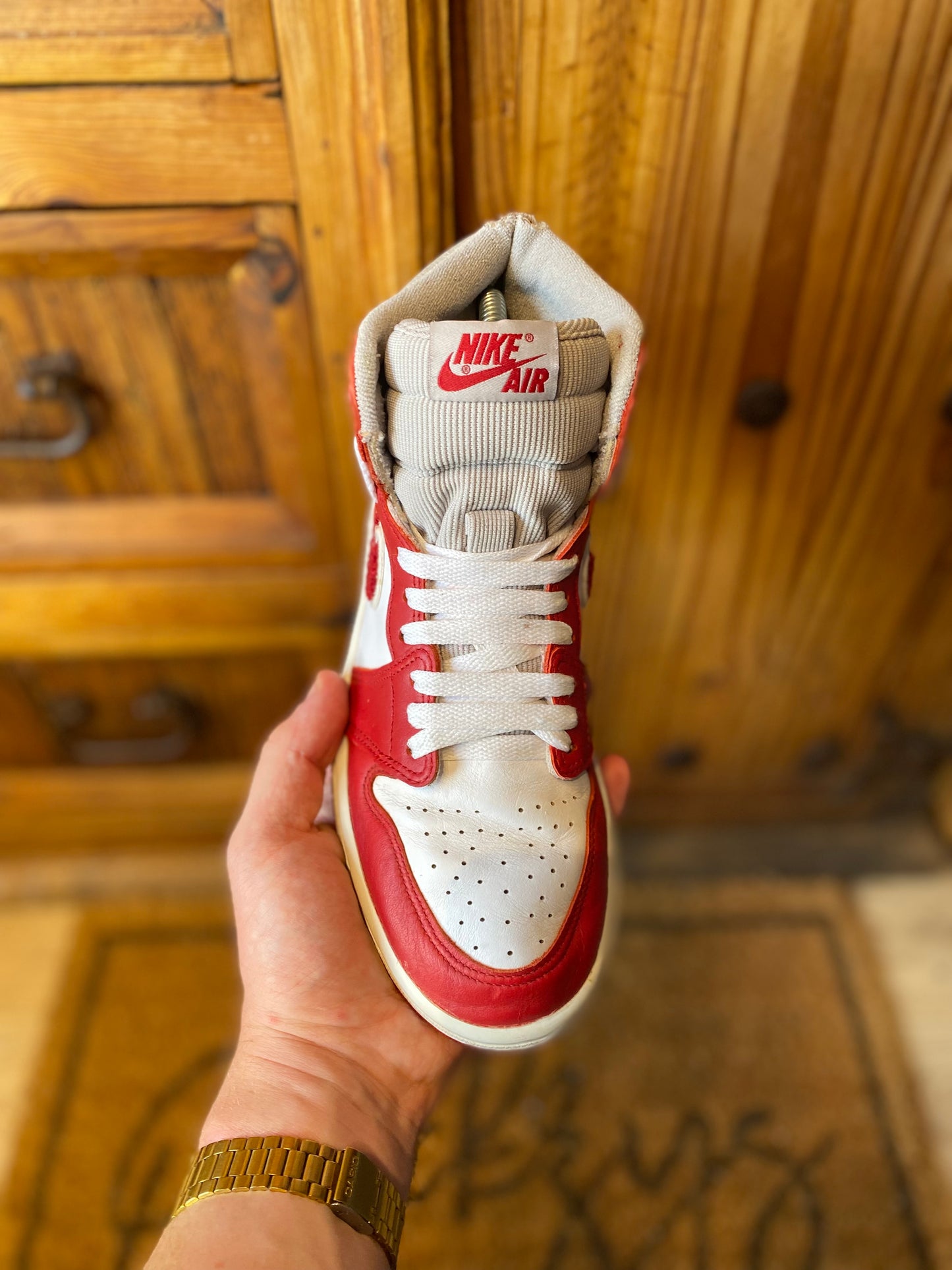 JORDAN 1 HIGH ‘VARSITY RED’ - UK 4.5