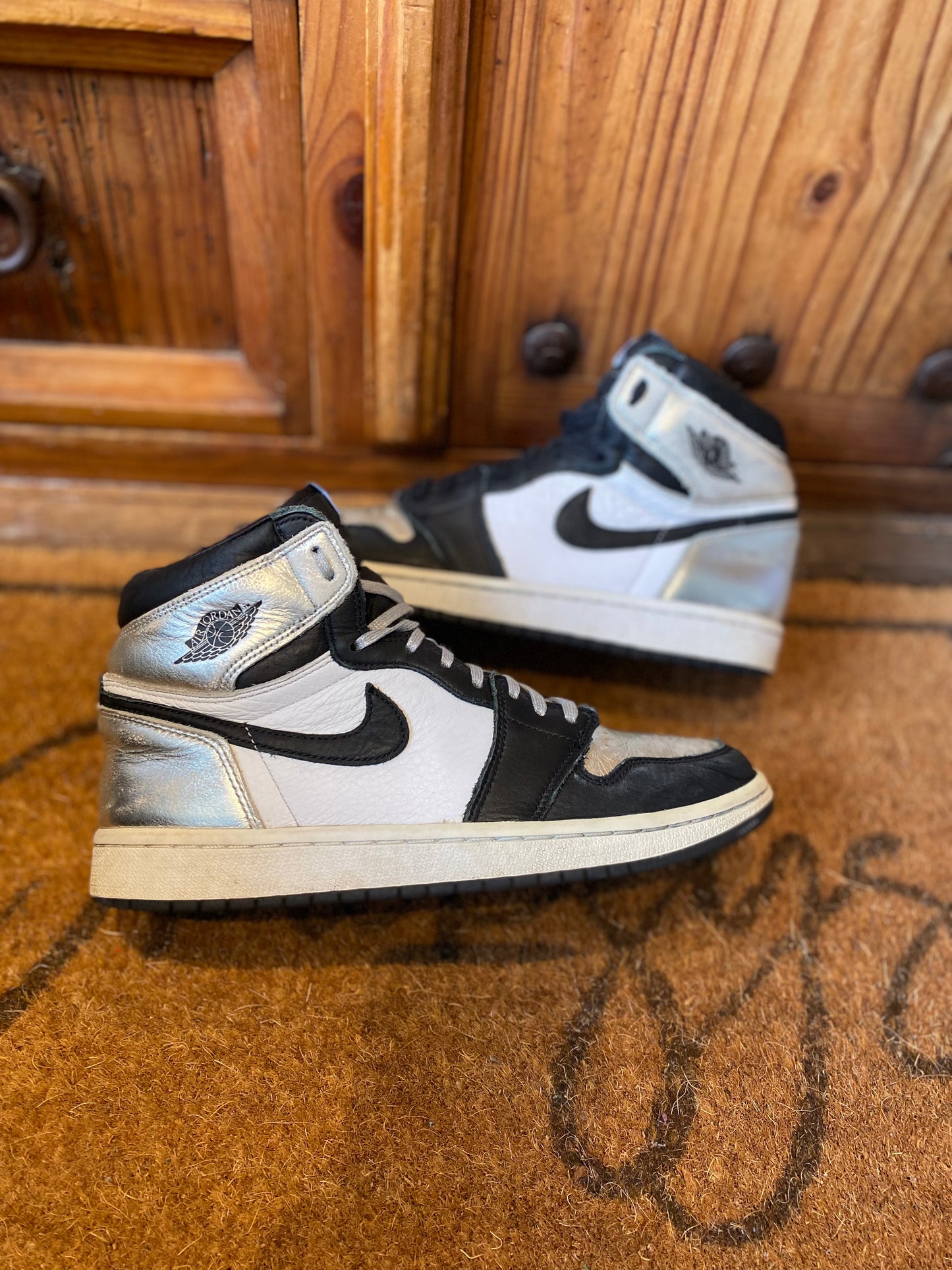 JORDAN 1 HIGH ‘SILVER TOE’ - UK 5.5