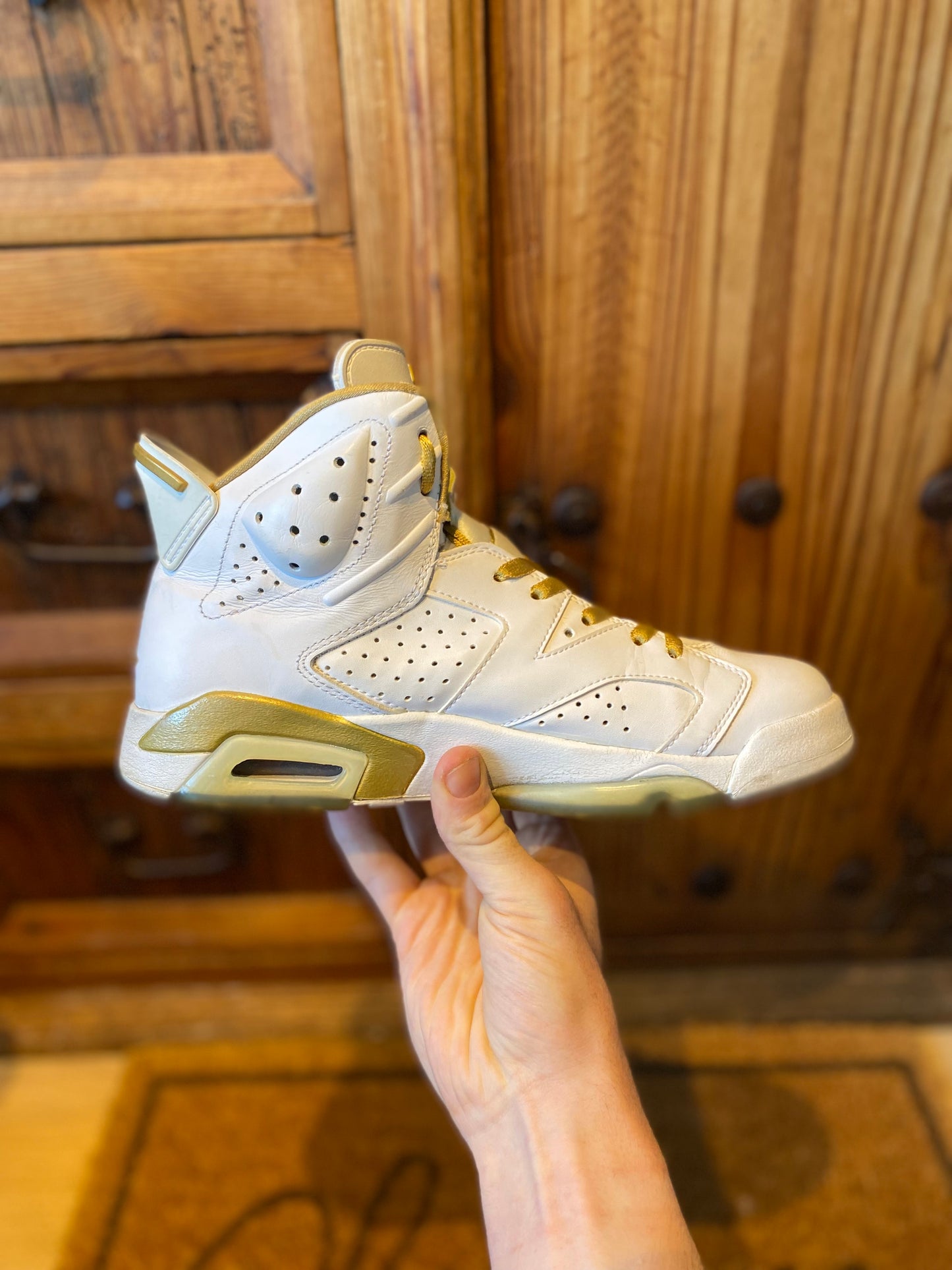 JORDAN 6 ‘GOLDEN MOMENTS PACK’ - UK 7.5