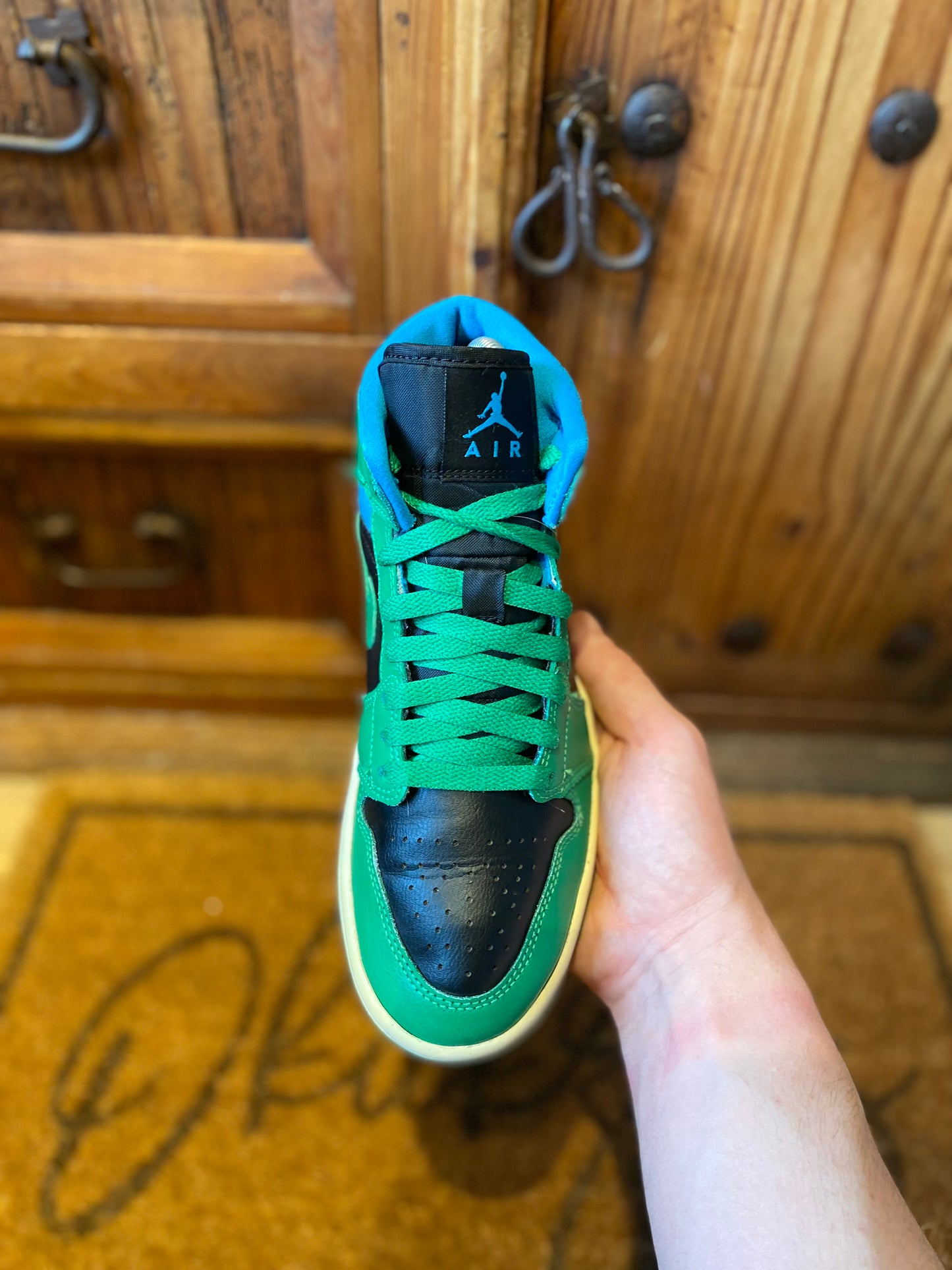 JORDAN 1 MID ‘LUCKY GREEN AQUATONE’ - UK 5