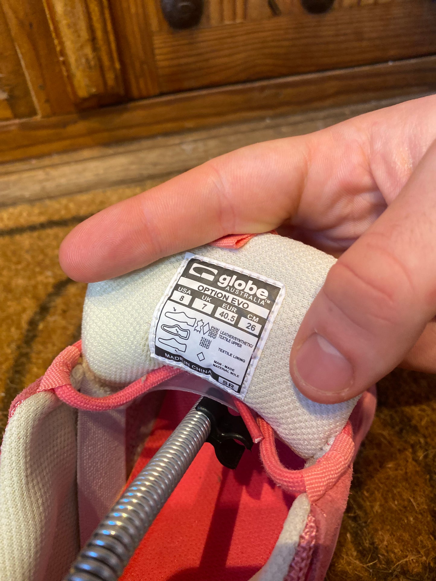 GLOBE TILT OPTION EVO ‘BUBBLEGUM’ - UK 7