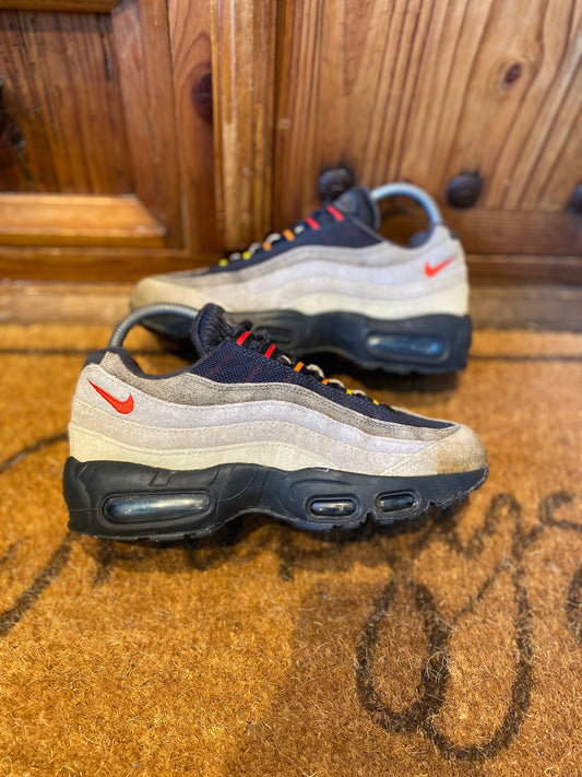 NIKE AIR MAX 95 ‘OFF NOIR LIMESTONE’ - UK 4.5