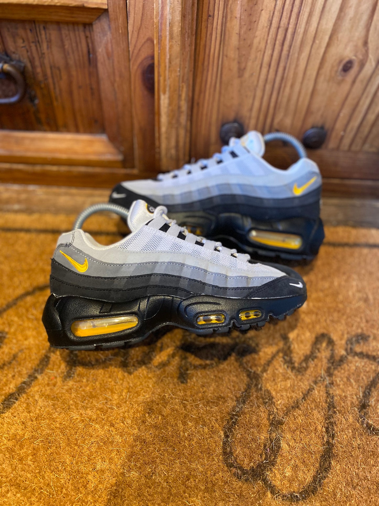 NIKE AIR MAX 95 ‘BLACK LASER ORANGE’ - UK 5