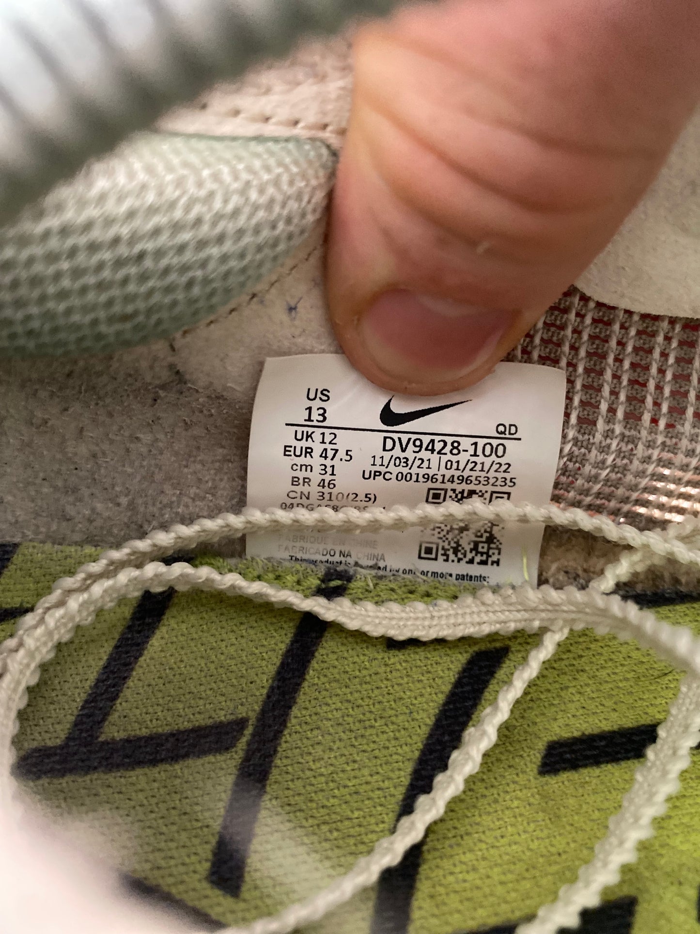 NIKE VAPORFLY 2 ‘COCONUT MILK GHOST GREEN’ - UK 12