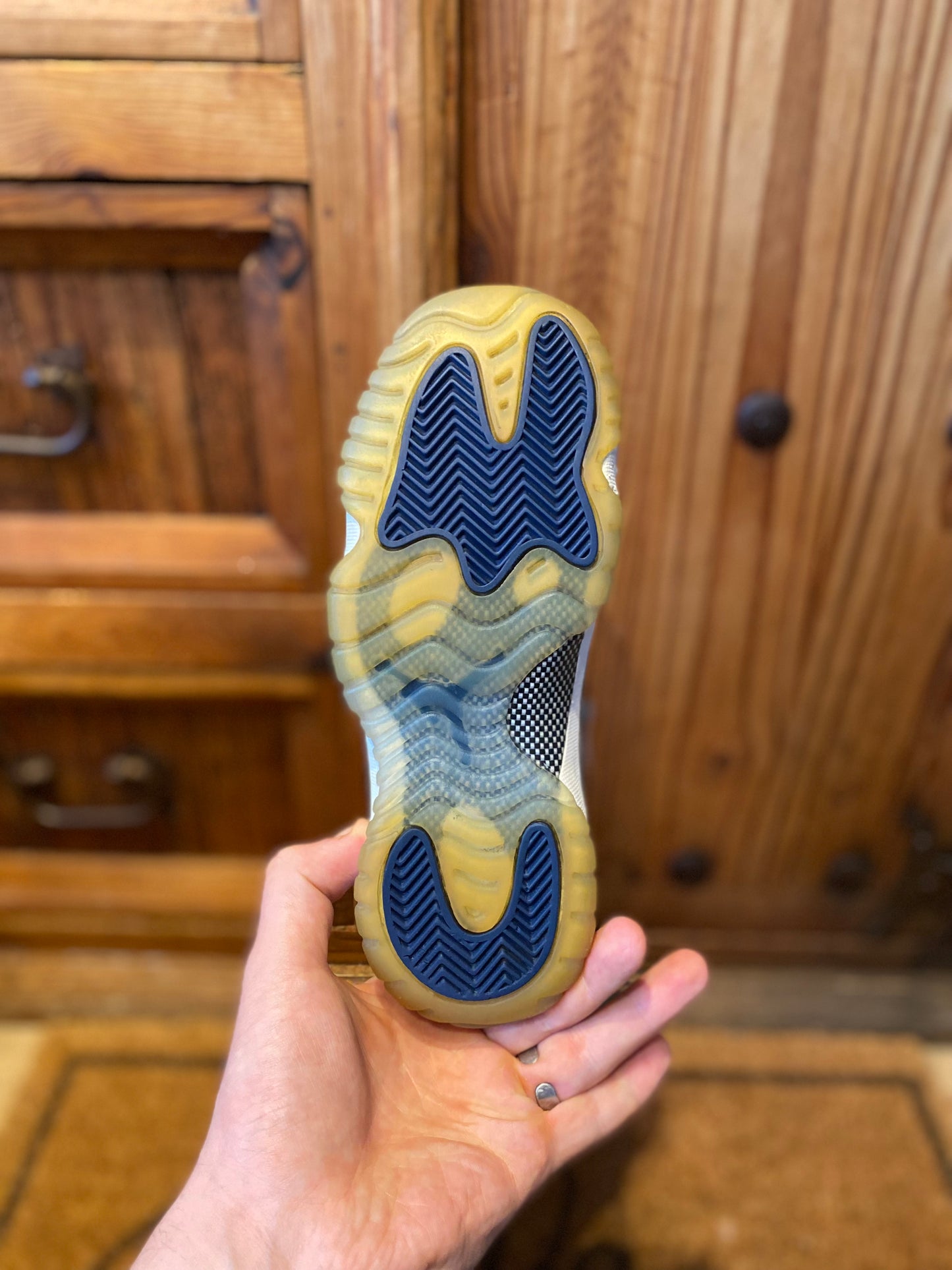 JORDAN 11 LOW ‘GEORGETOWN’ - UK 3.5