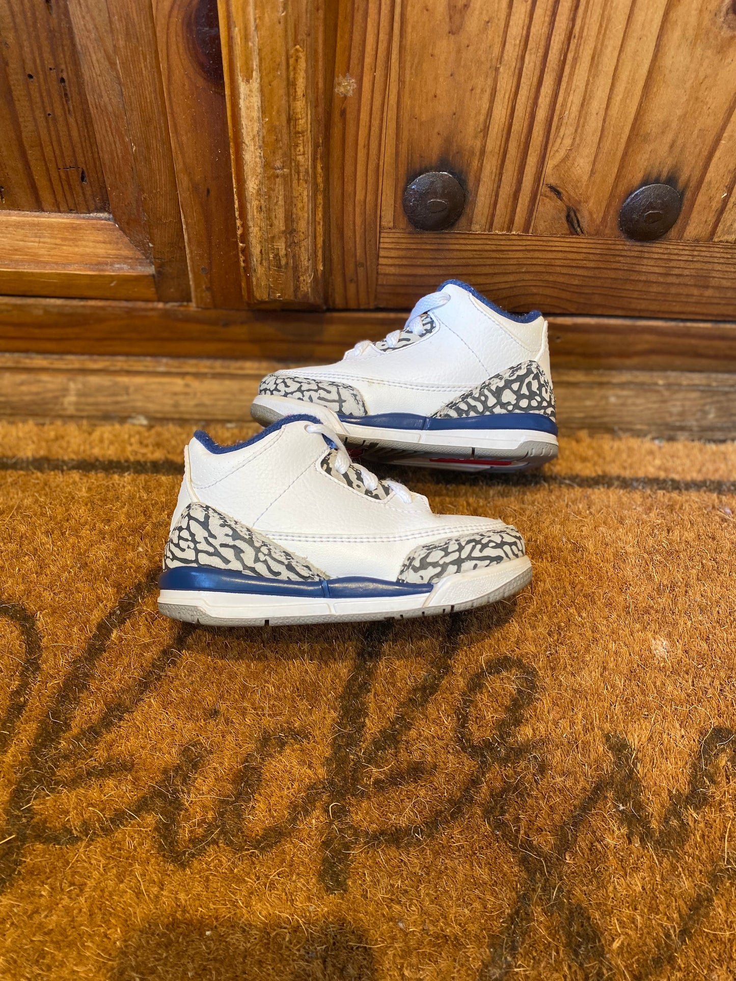 JORDAN 3 ‘TRUE BLUE’ - UK 5.5 TD