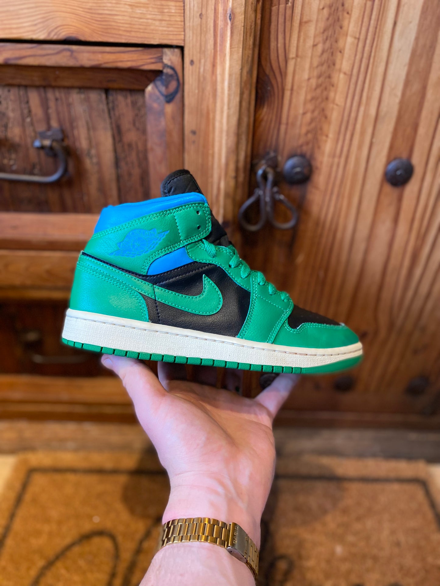 JORDAN 1 MID ‘LUCKY GREEN AQUATONE’ - UK 5