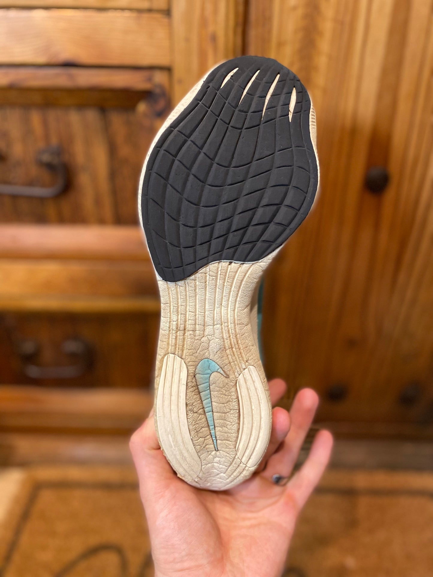 NIKE ZOOMX VAPORFLY 2 ‘AURORA GREEN’ - UK 8