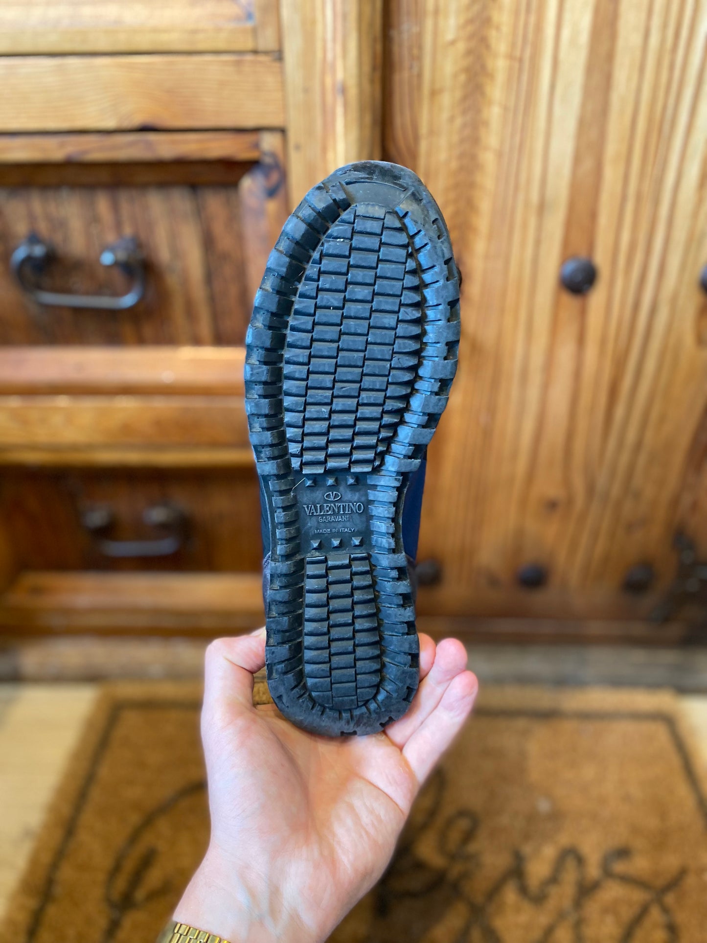 VALENTINO GARAVANI ROCKRUNNER - UK 8