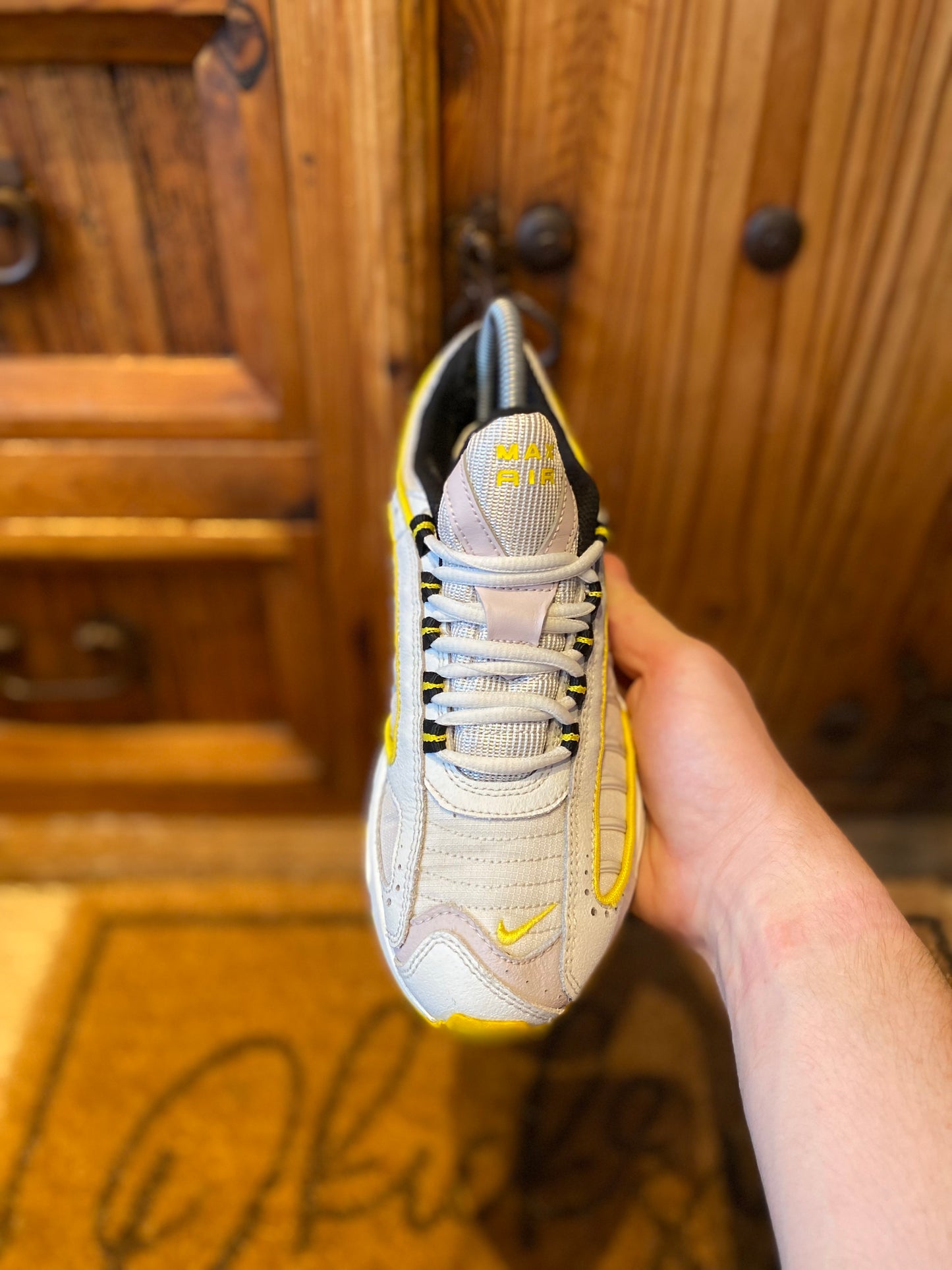 NIKE AIR MAX TAILWIND 4 ‘PLATINUM TINT YELLOW’ - UK 4.5