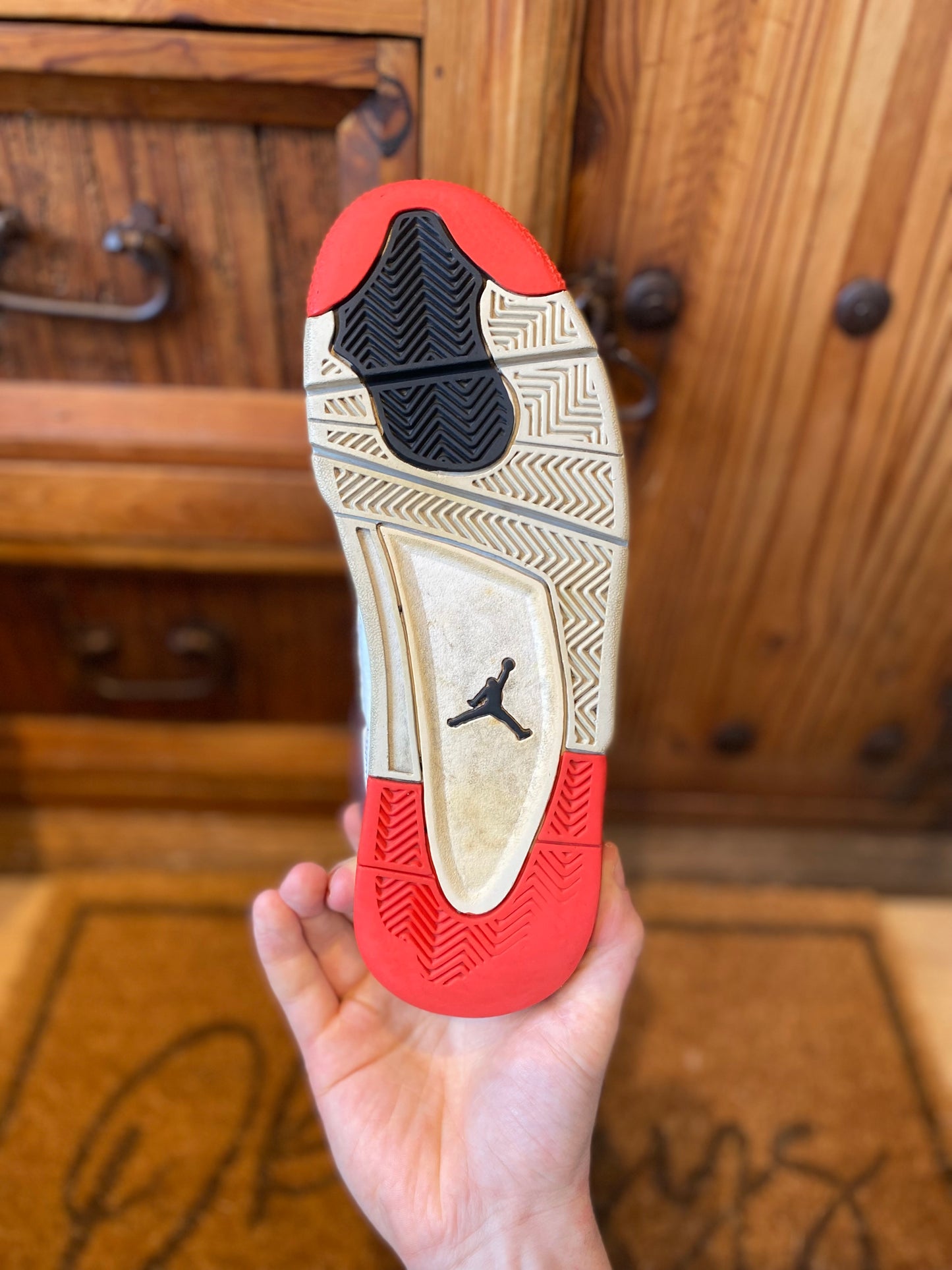 JORDAN 4 ‘FLIGHT NOSTALGIA’ - UK 8