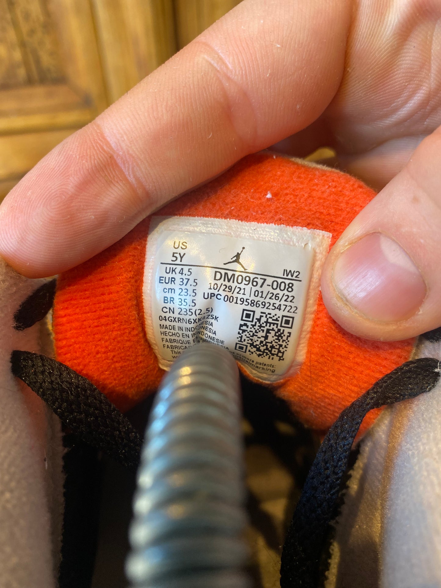 JORDAN 3 ‘DESERT ELEPHANT’ - UK 4.5