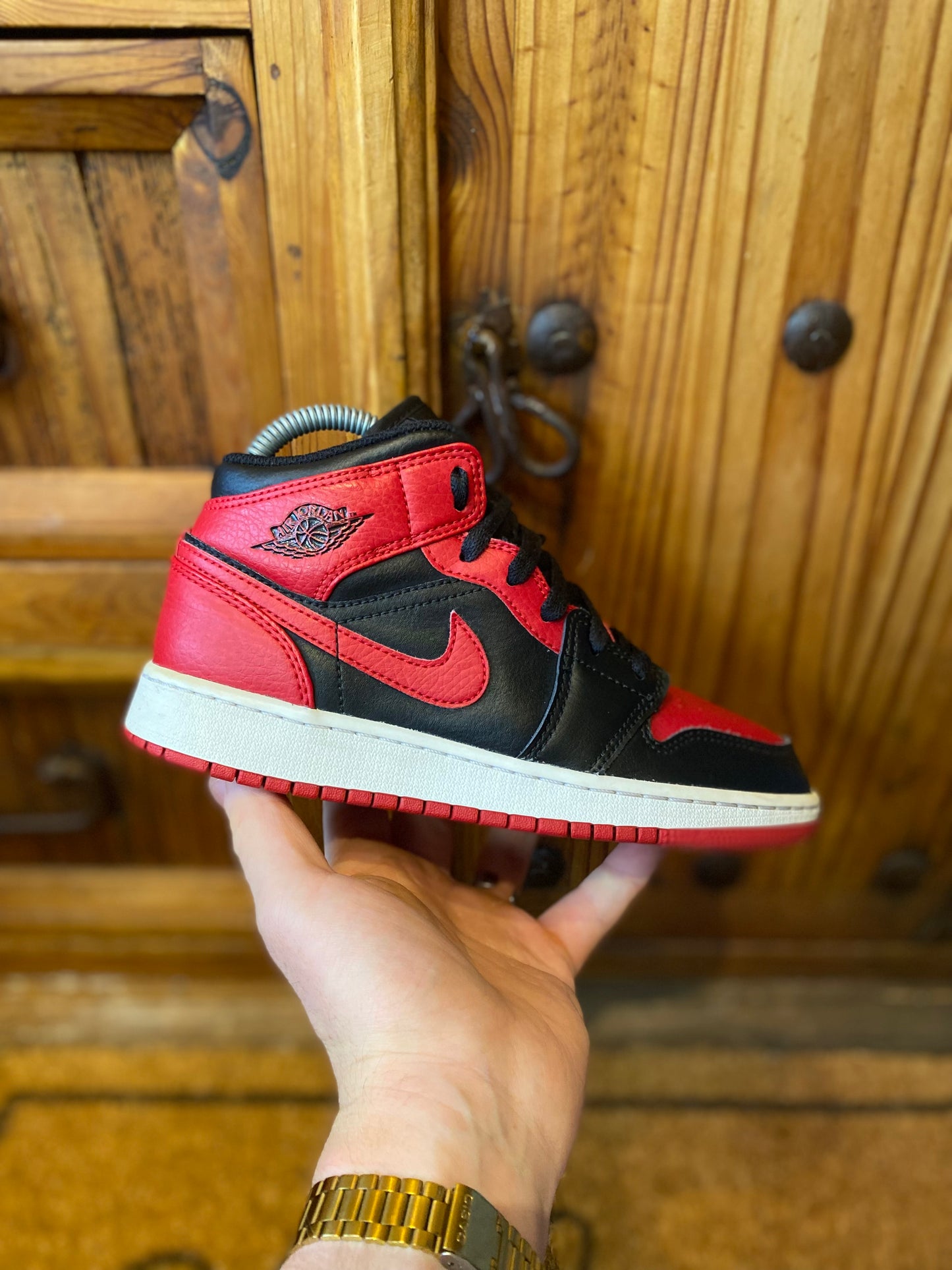 JORDAN 1 MID ‘BANNED’ - UK 4