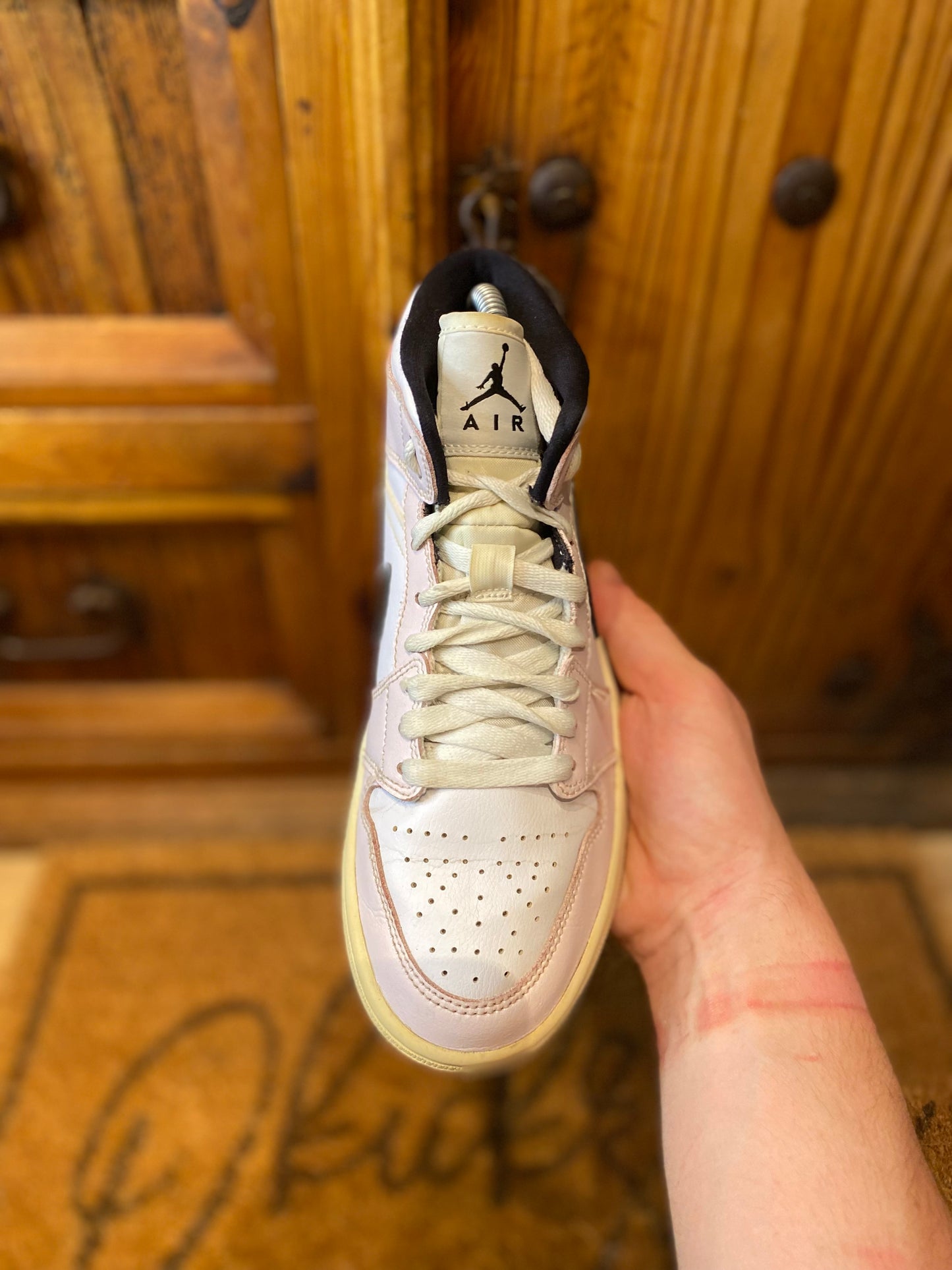 JORDAN 1 MID ‘BARELY ROSE’ - UK 4.5