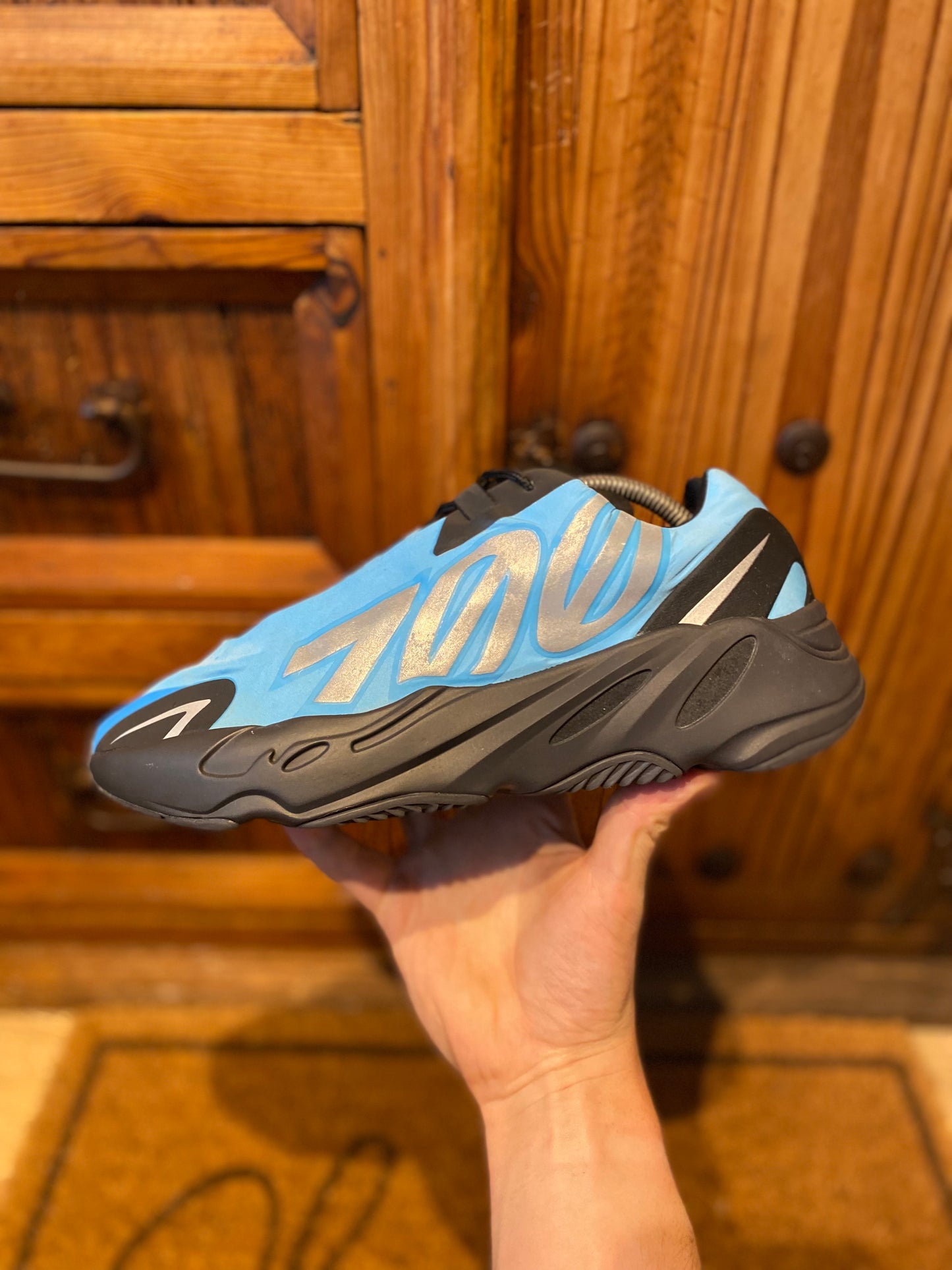 YEEZY BOOST 700 MNVN ‘BRIGHT CYAN’ - UK 9.5
