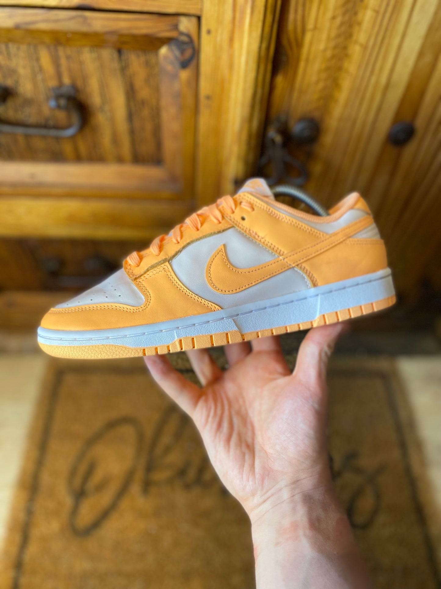 NIKE DUNK LOW ‘PEACH CREAM’ - UK 8