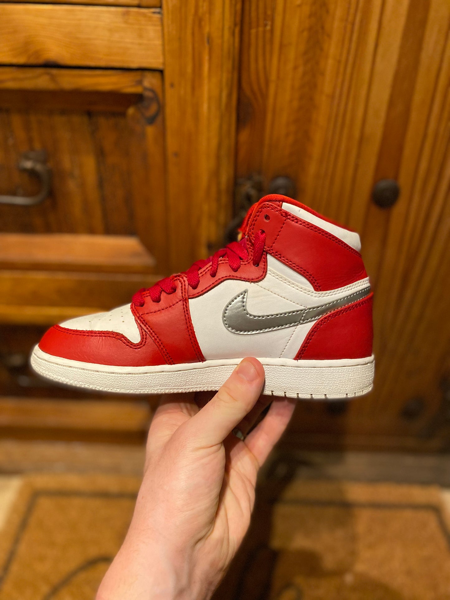 JORDAN 1 HIGH ‘SILVER MEDAL’ - UK 4