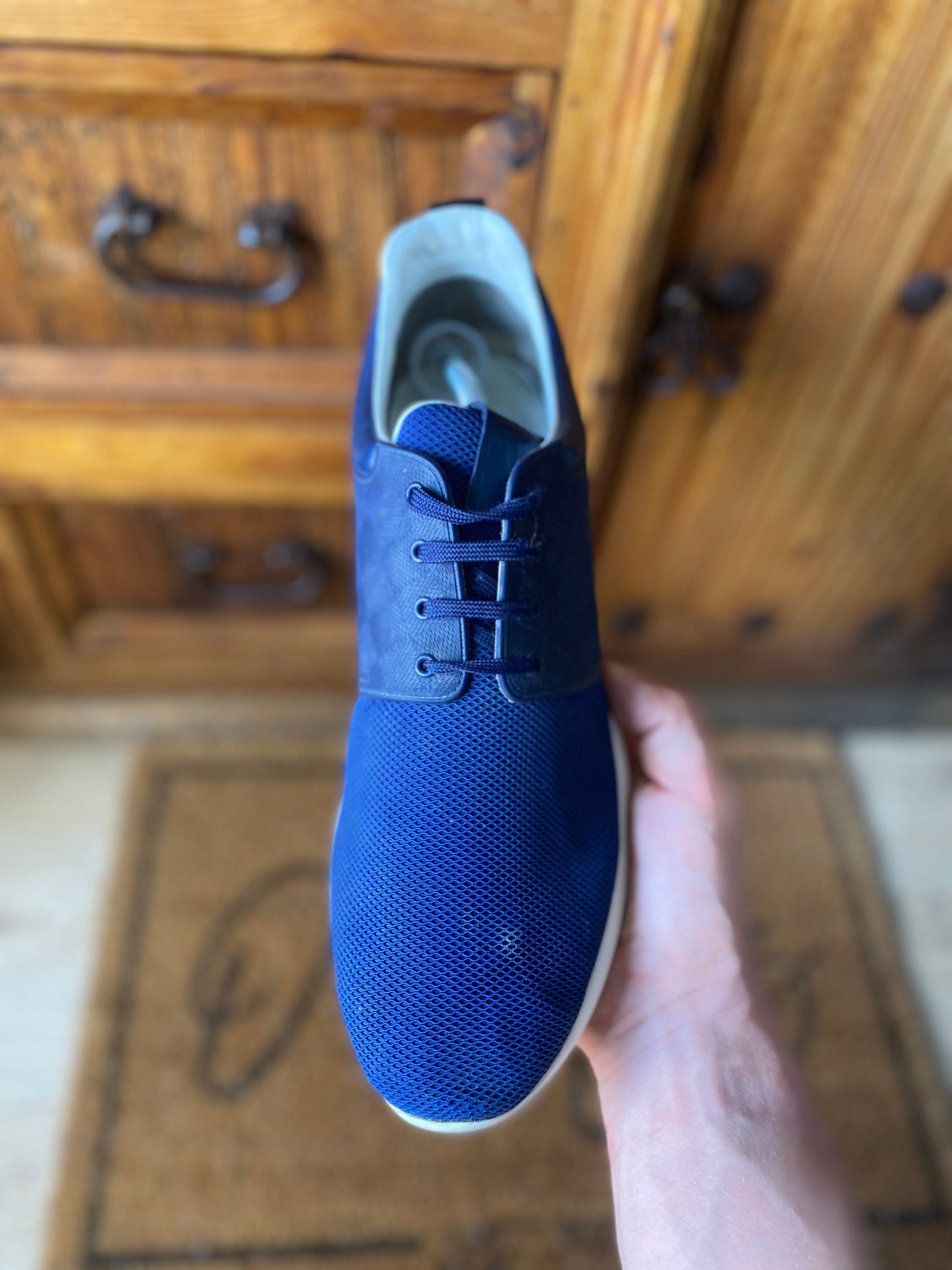 LOUIS VUITTON FASTLANE - UK 11