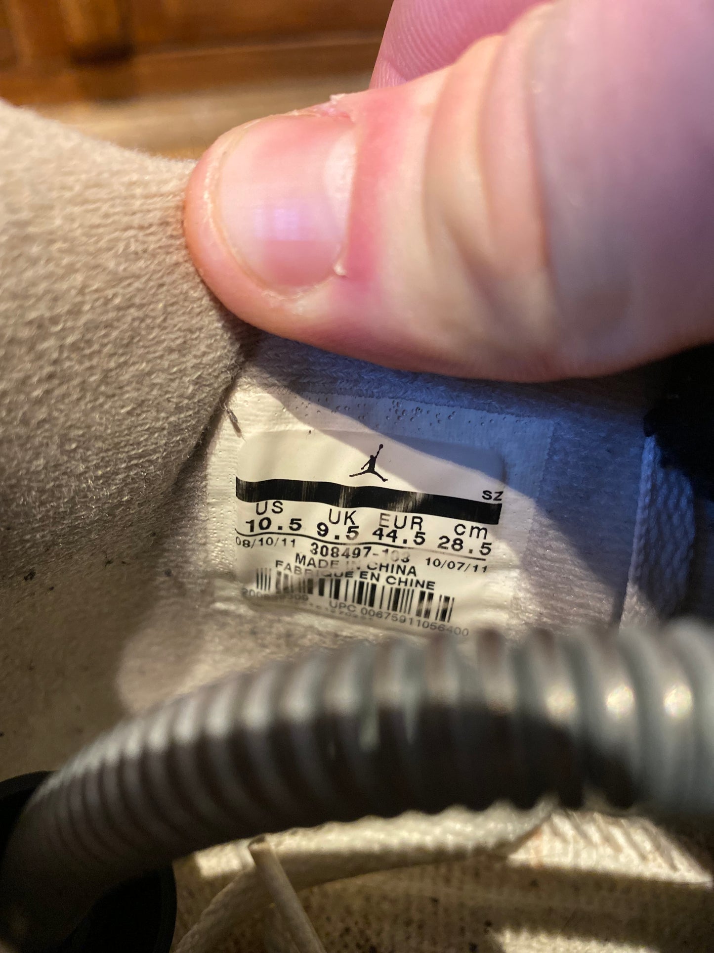 JORDAN 4 ‘WHITE CEMENT’ 2012 - UK 9.5