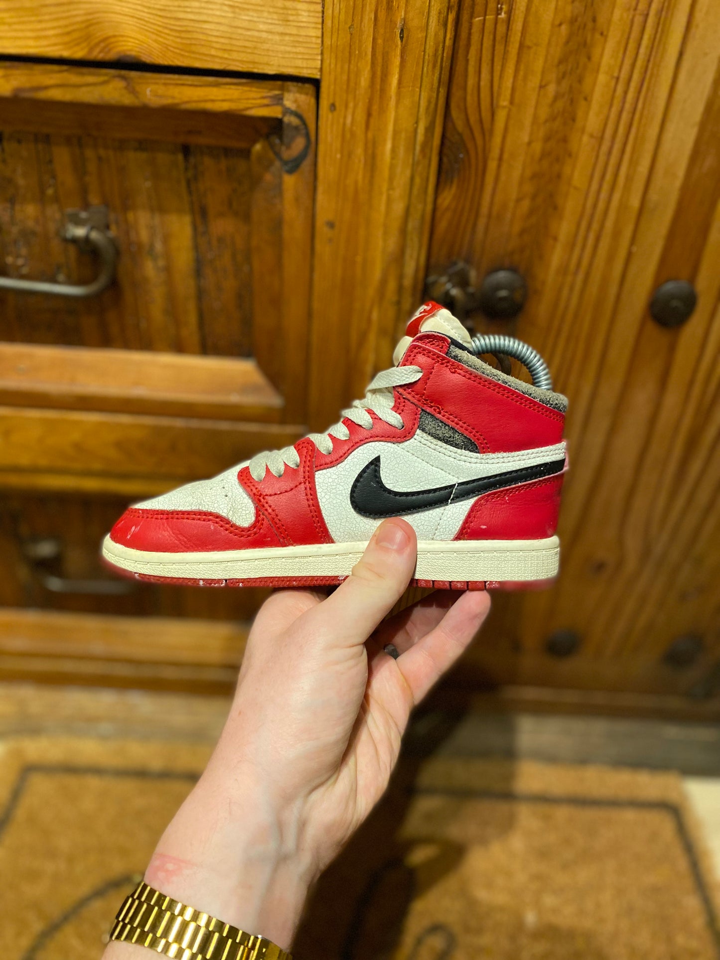 JORDAN 1 HIGH ‘CHICAGO LOST & FOUND’ - UK 13.5 PS