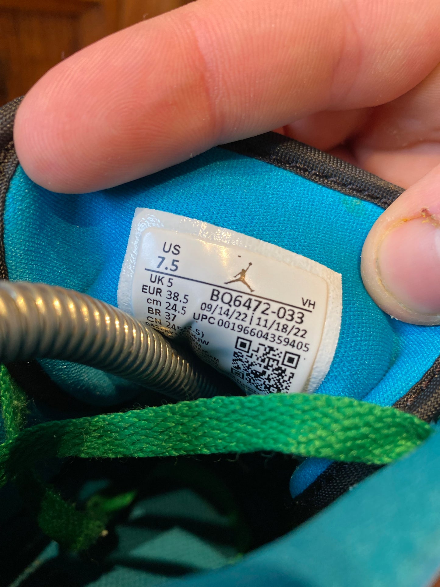 JORDAN 1 MID ‘LUCKY GREEN AQUATONE’ - UK 5