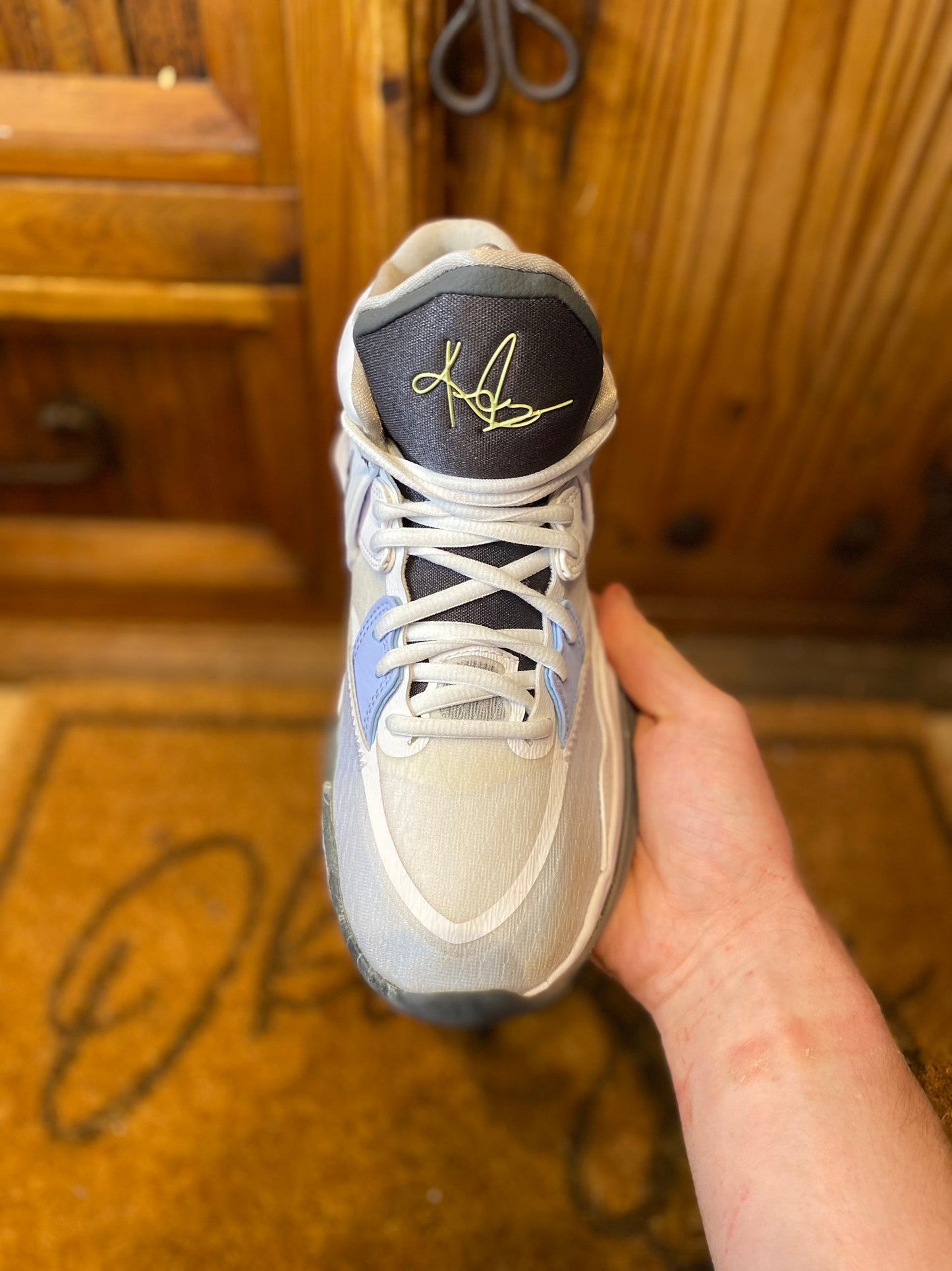 NIKE KYRIE INFINITY ‘SMOKE AND MIRRORS’ - UK 5.5