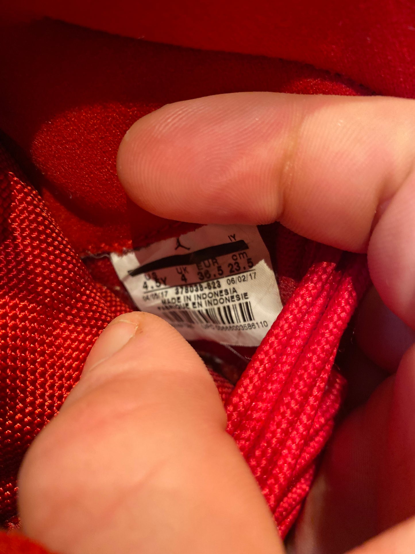 JORDAN 11 ‘WIN LIKE 96’ - UK 4