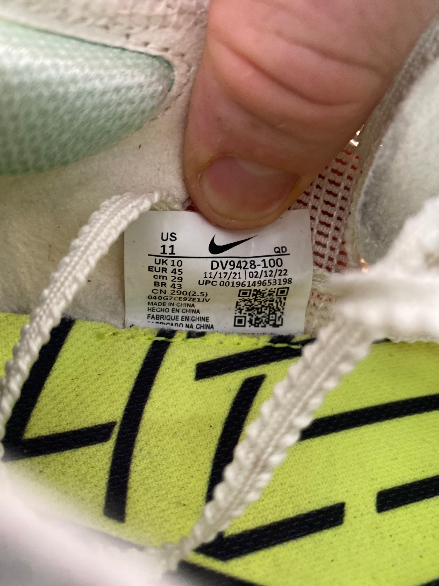 NIKE VAPORFLY 2 ‘COCONUT MILK GHOST GREEN’ - UK 10