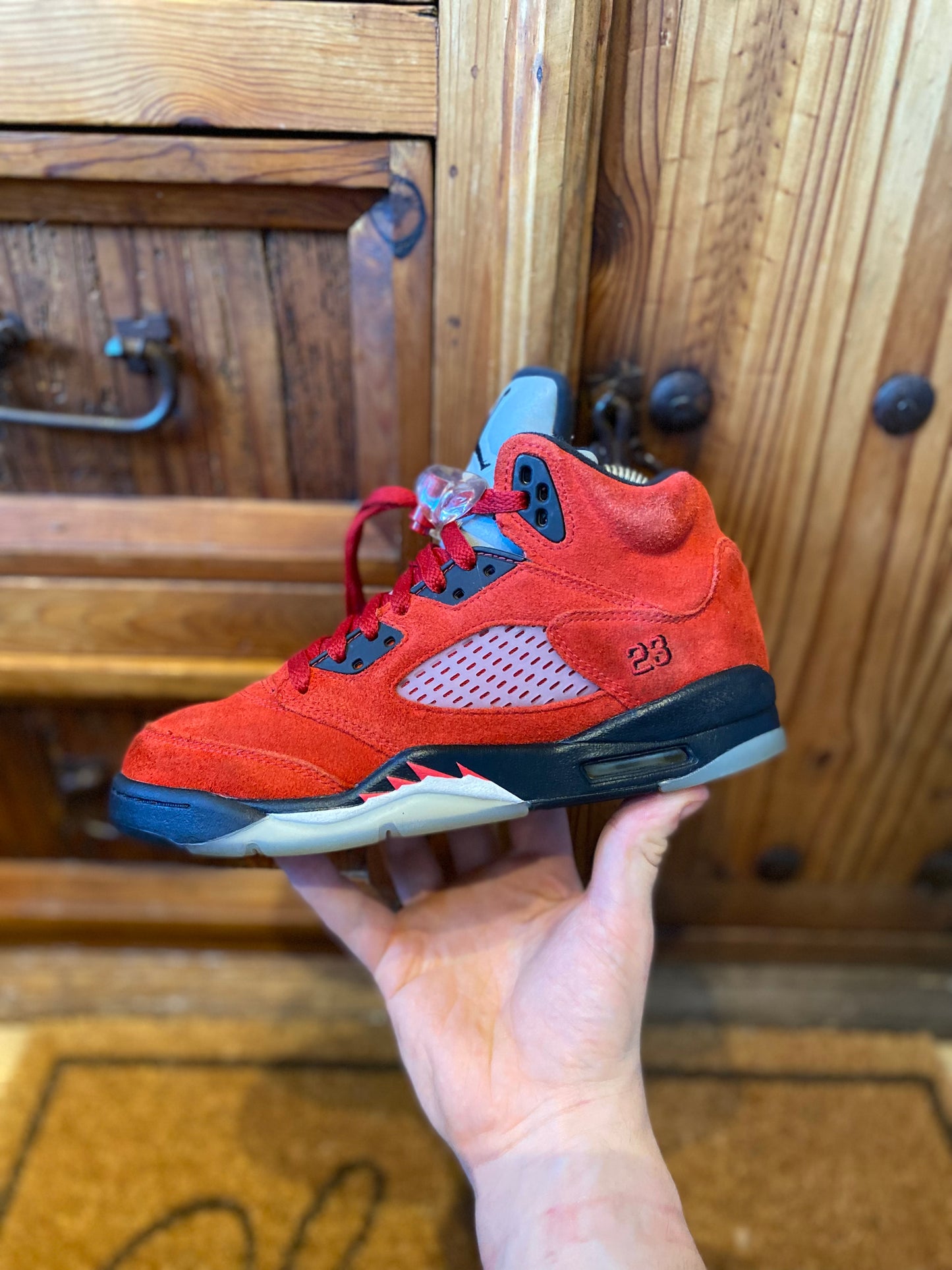 JORDAN 5 ‘RAGING BULL’ - UK 5.5