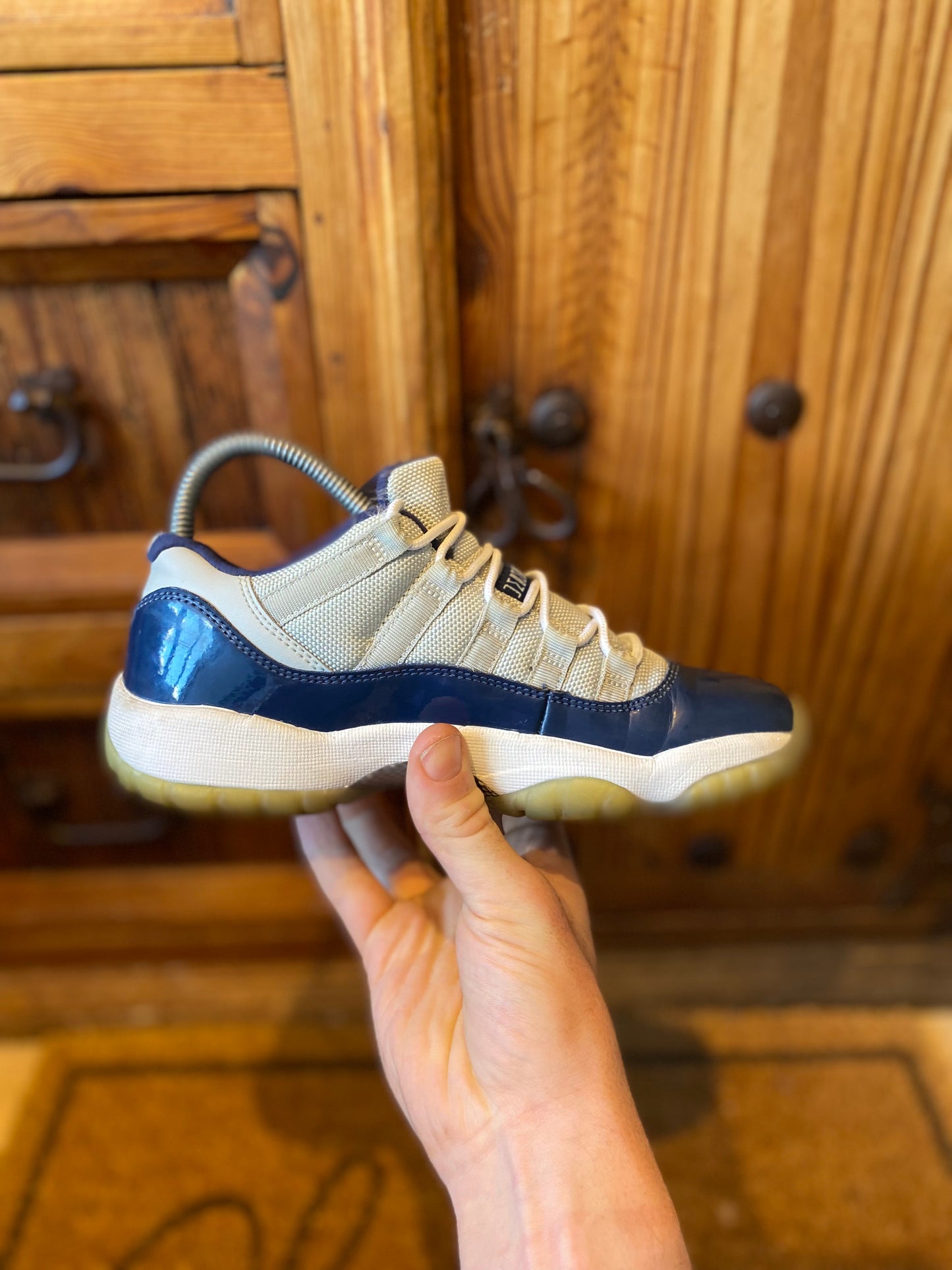 JORDAN 11 LOW ‘GEORGETOWN’ - UK 3.5