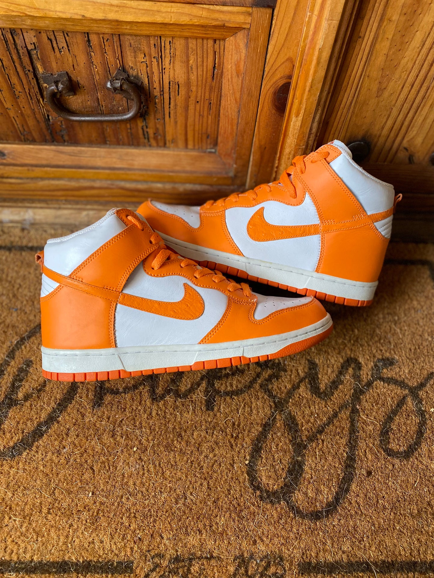 NIKE DUNK HIGH ‘MANDARIN’ 2011 - UK 8