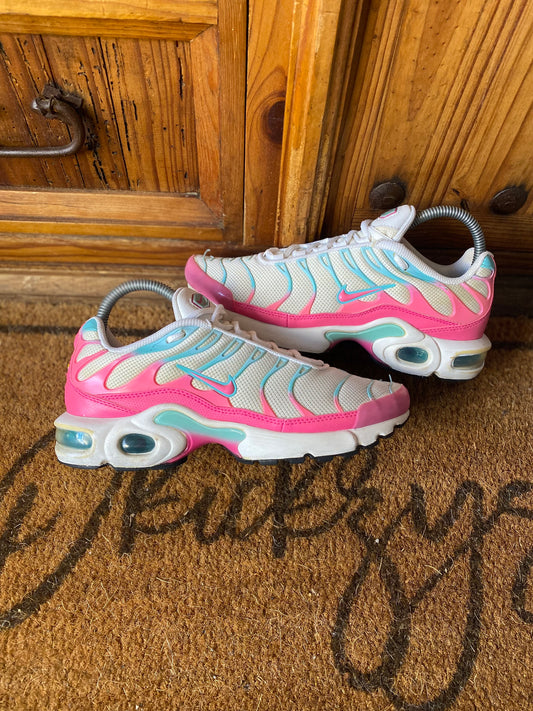 NIKE TN ‘SOUTHBEACH’ - UK 5.5