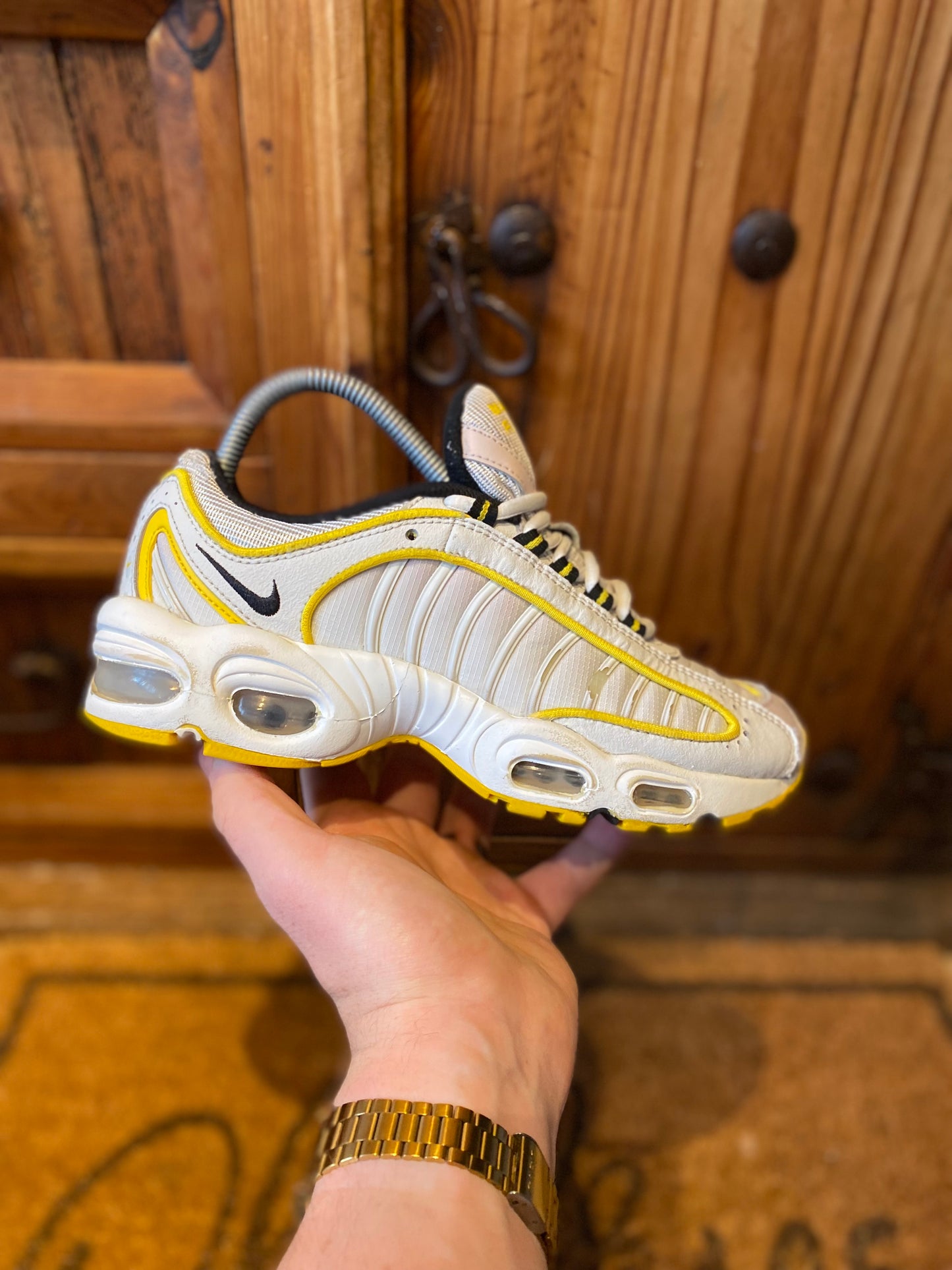 NIKE AIR MAX TAILWIND 4 ‘PLATINUM TINT YELLOW’ - UK 4.5