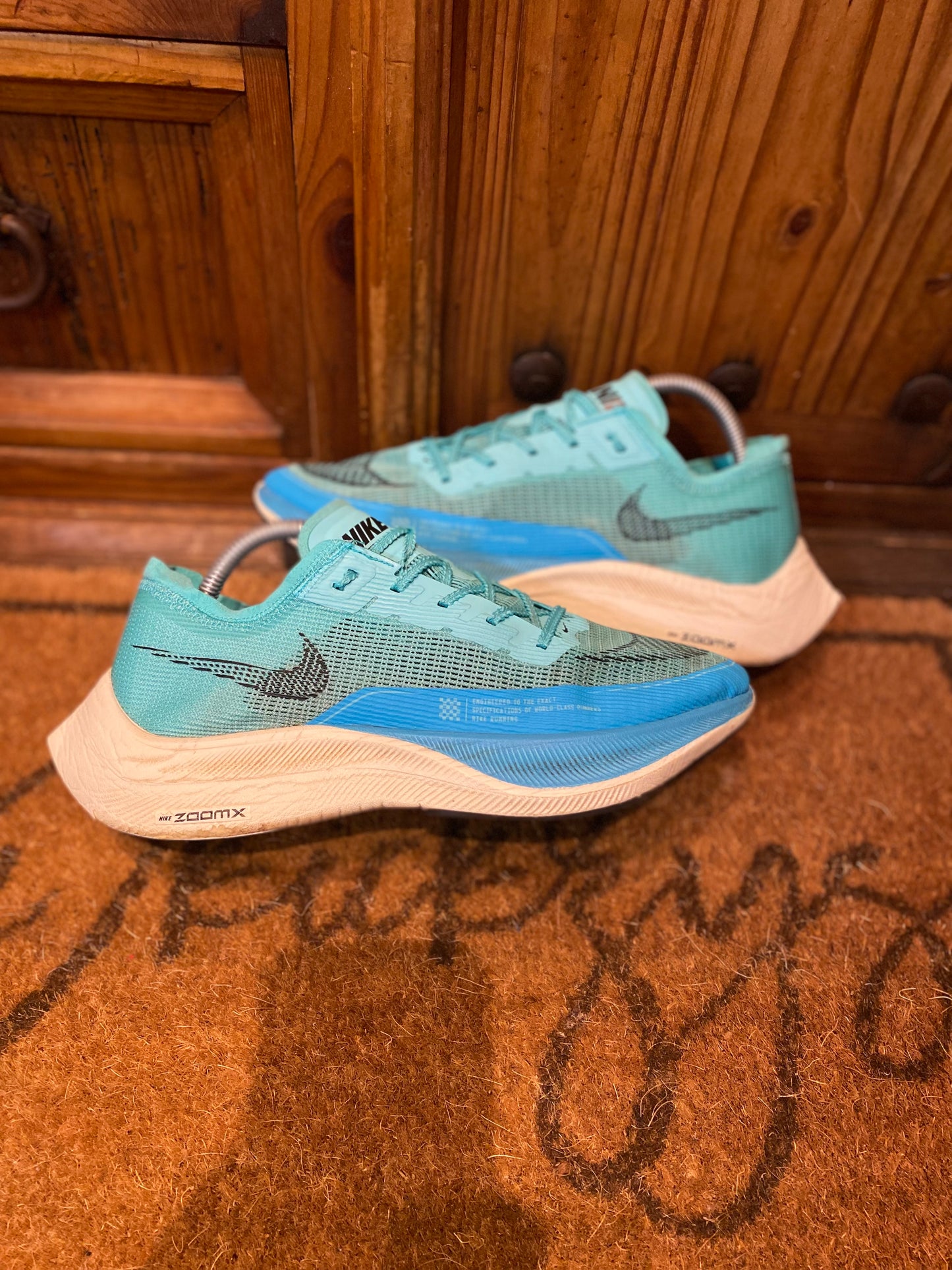 NIKE ZOOMX VAPORFLY 2 ‘AURORA GREEN’ - UK 8
