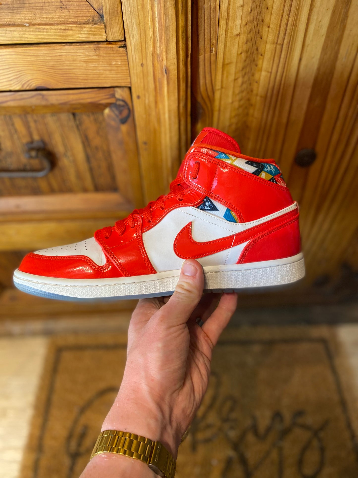 JORDAN 1 MID ‘BARCELONA RED SWEATER PATENT’ - UK 8.5