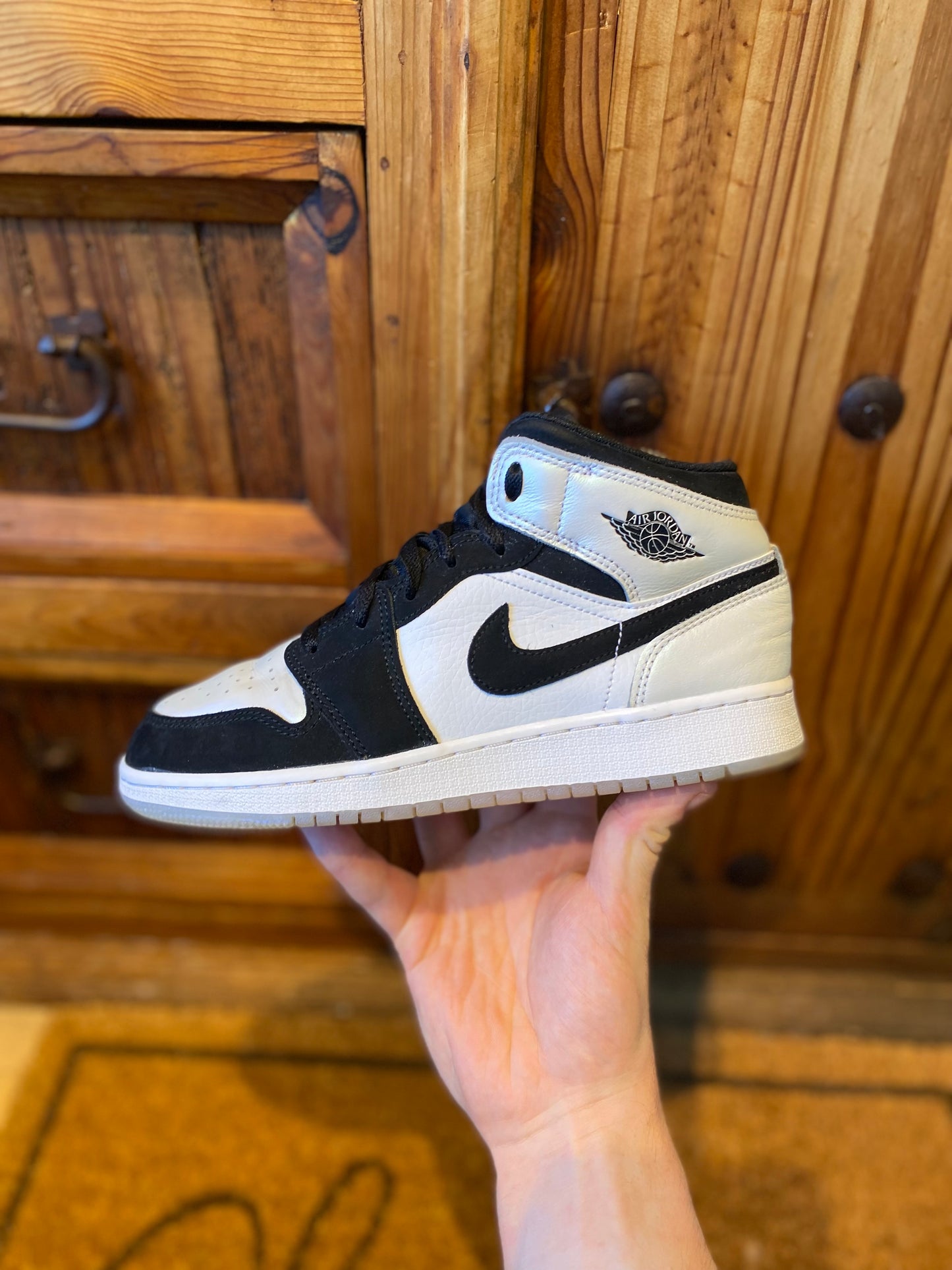 JORDAN 1 MID ‘DIAMOND SHORTS’ - UK 5