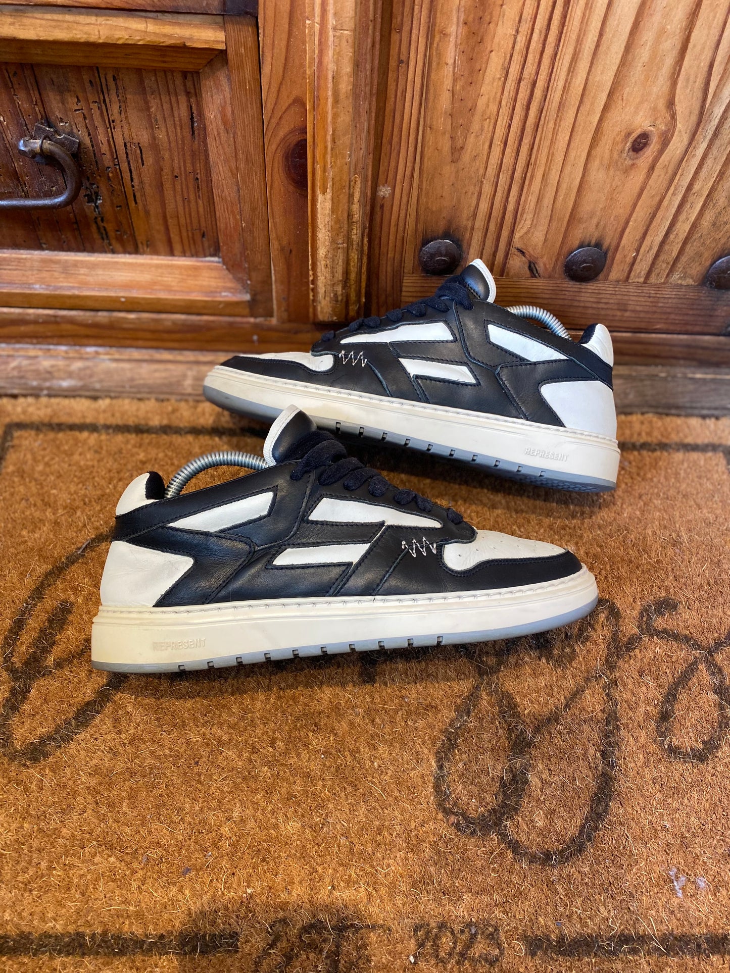 REPRESENT REPTOR LOW - UK 8